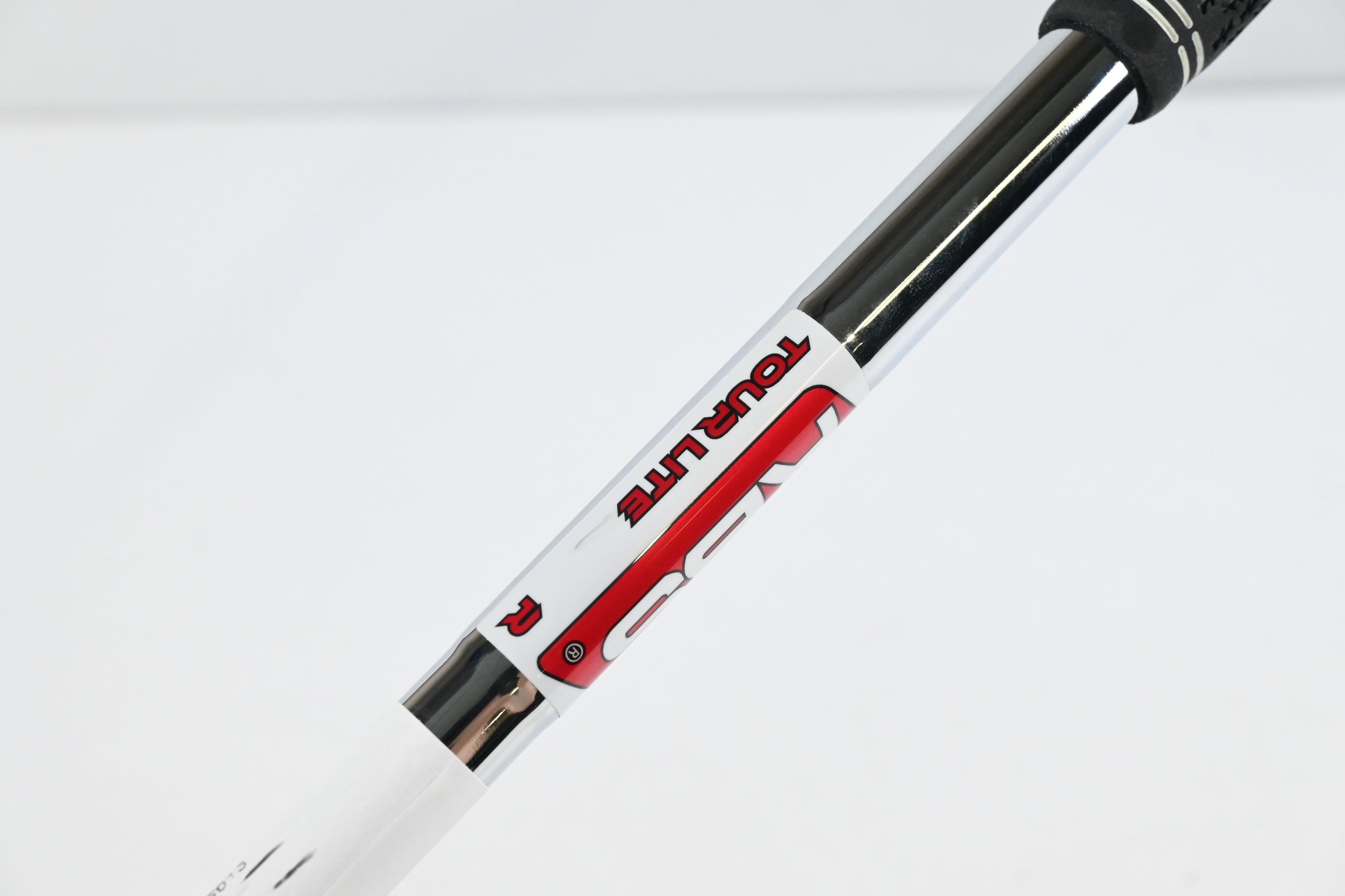 Left Hand Cobra DS-Adapt Max #8 Iron / Regular Flex KBS Tour Lite Shaft