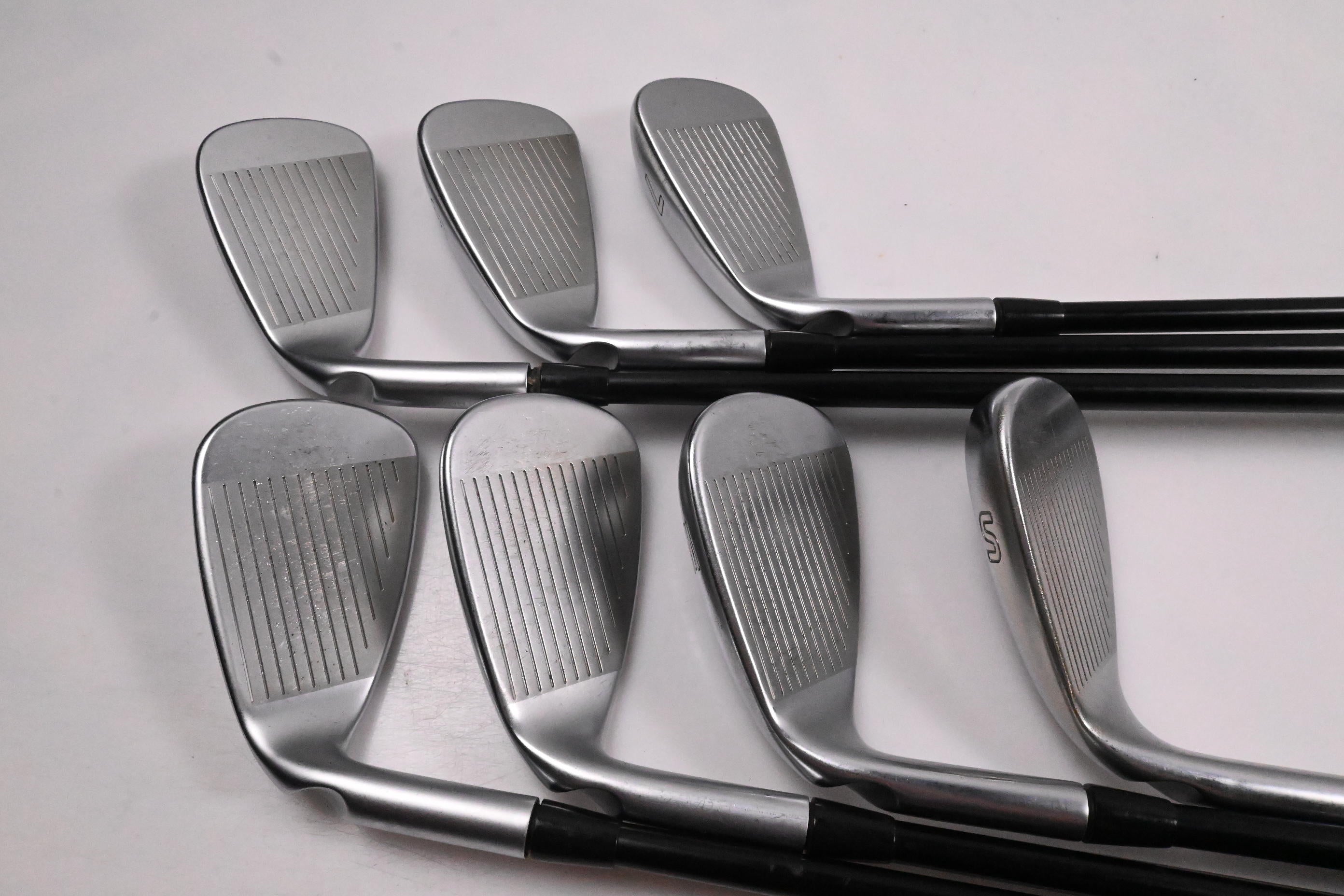Ping G700 Irons / 5-PW+SW / Blue Dot / Regular Flex Ping Alta CB AWT Shafts
