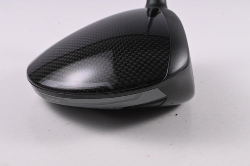 Callaway Quantum Max Driver / 10.5 Degree / Regular Flex HZRDUS T800 55 Shaft