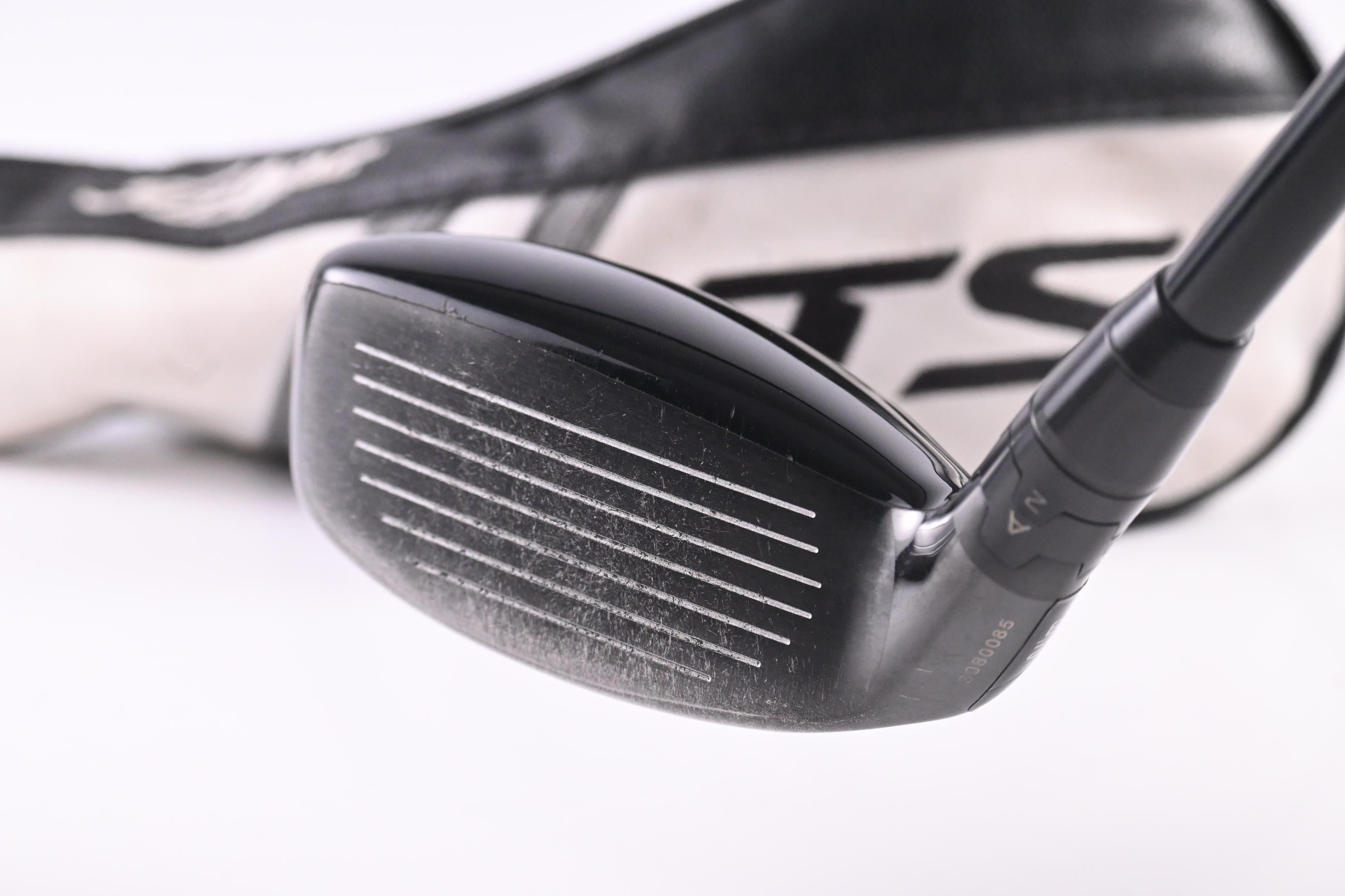 Titleist TSi3 #2 Hybrid / 18 Degree / Stiff Flex HZRDUS Smoke RDX Black 80 Shaft