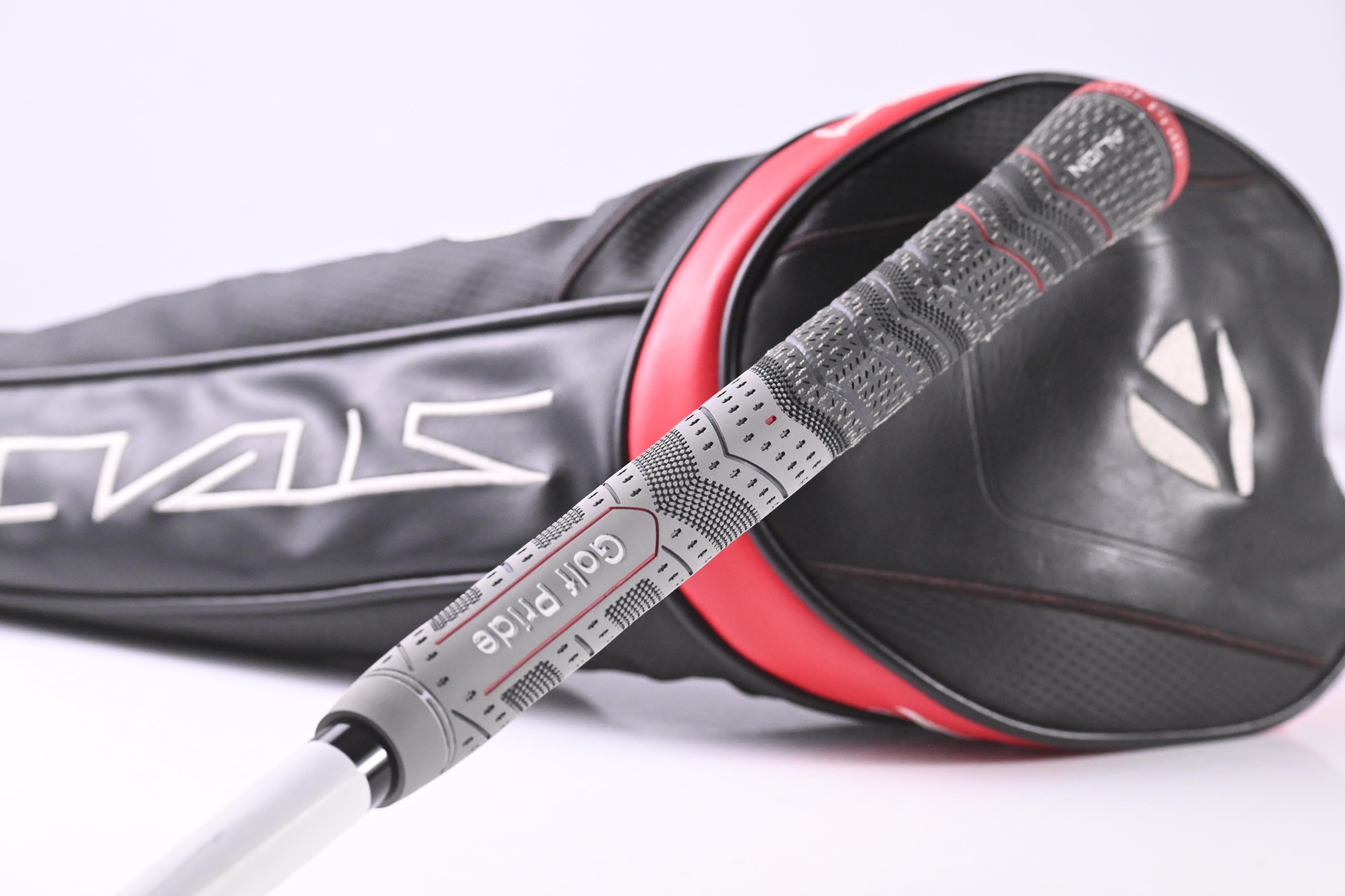 Taylormade Stealth Driver / 12 Degree / Senior Flex Fujikura Ventus Red 5 Shaft