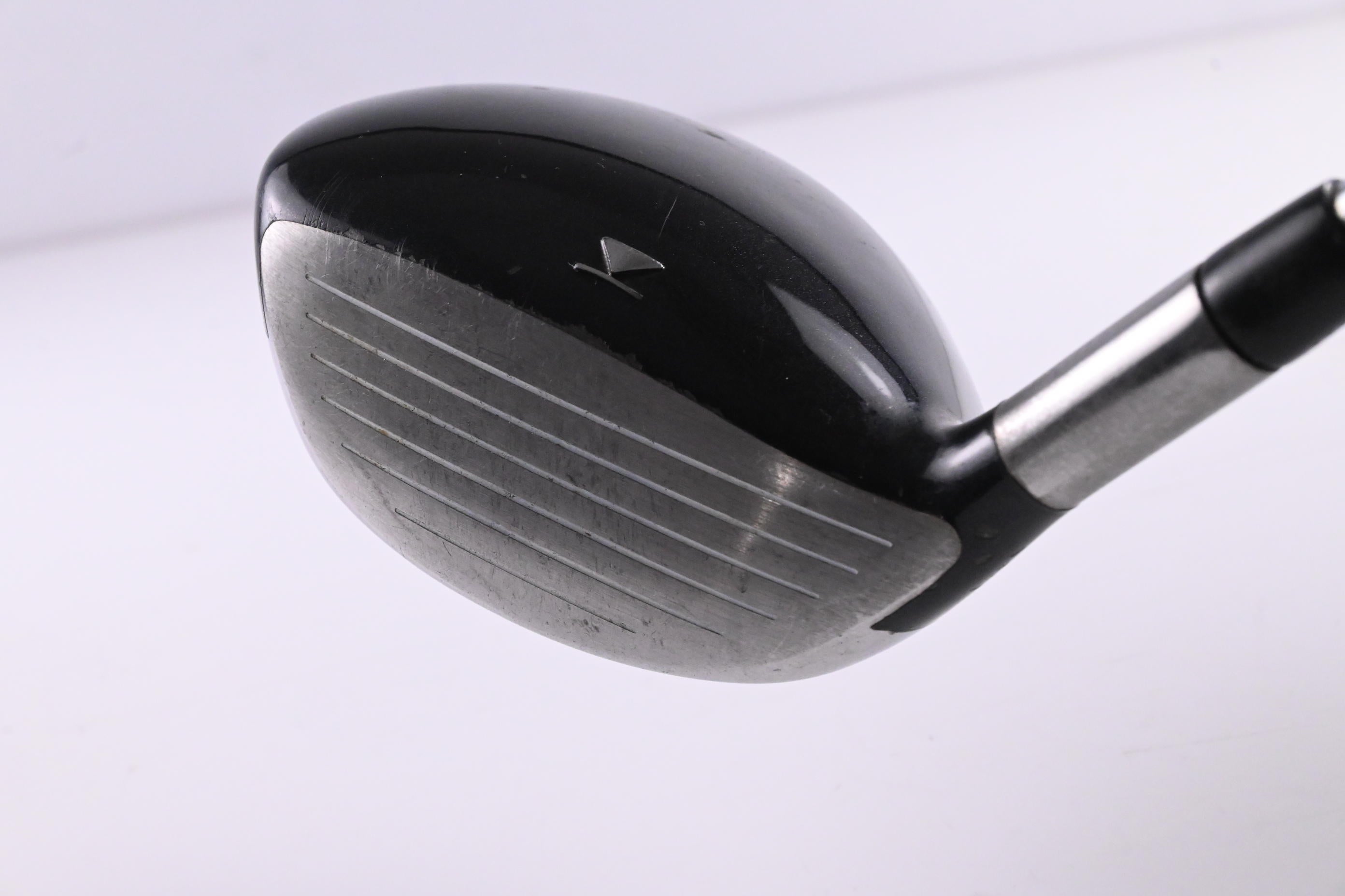 Titleist 909 F3 #3 Wood / 13 Degree / Stiff Flex Dynamic Gold S300 Shaft
