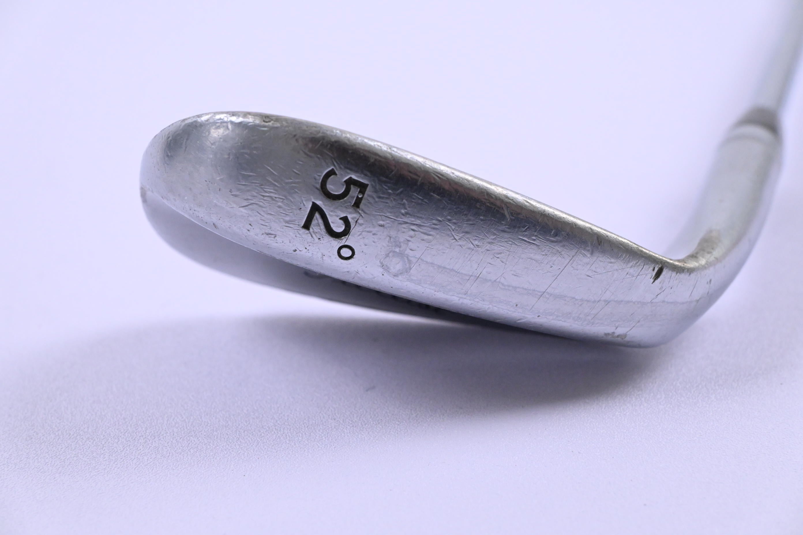 Titleist Vokey Design Gap Wedge / 52 Degree / Wedge Flex Dynamic Gold Shaft