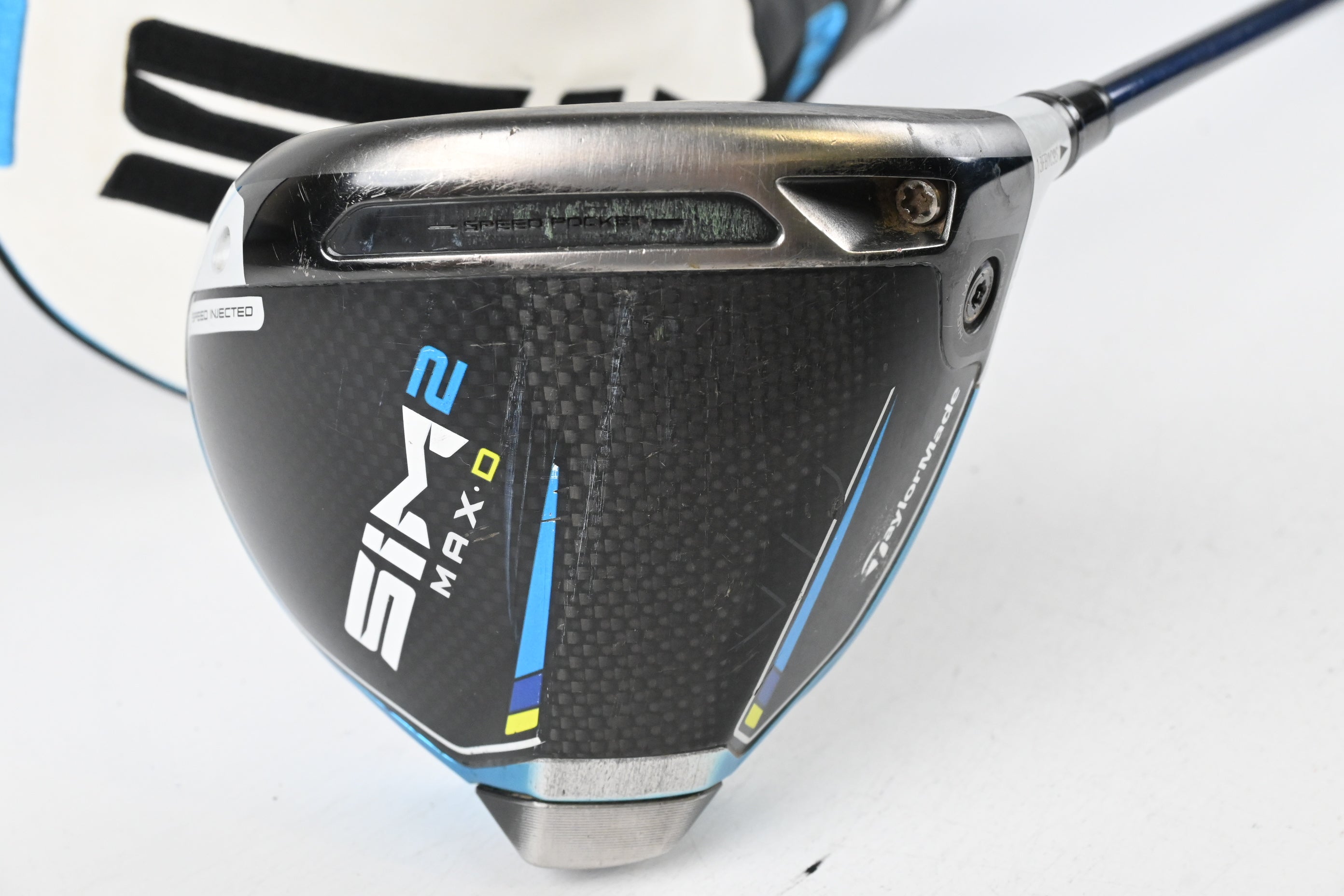 Taylormade SIM2 Max D Driver / 10.5 Degree / Regular Flex Fujikura Ventus Blue 5