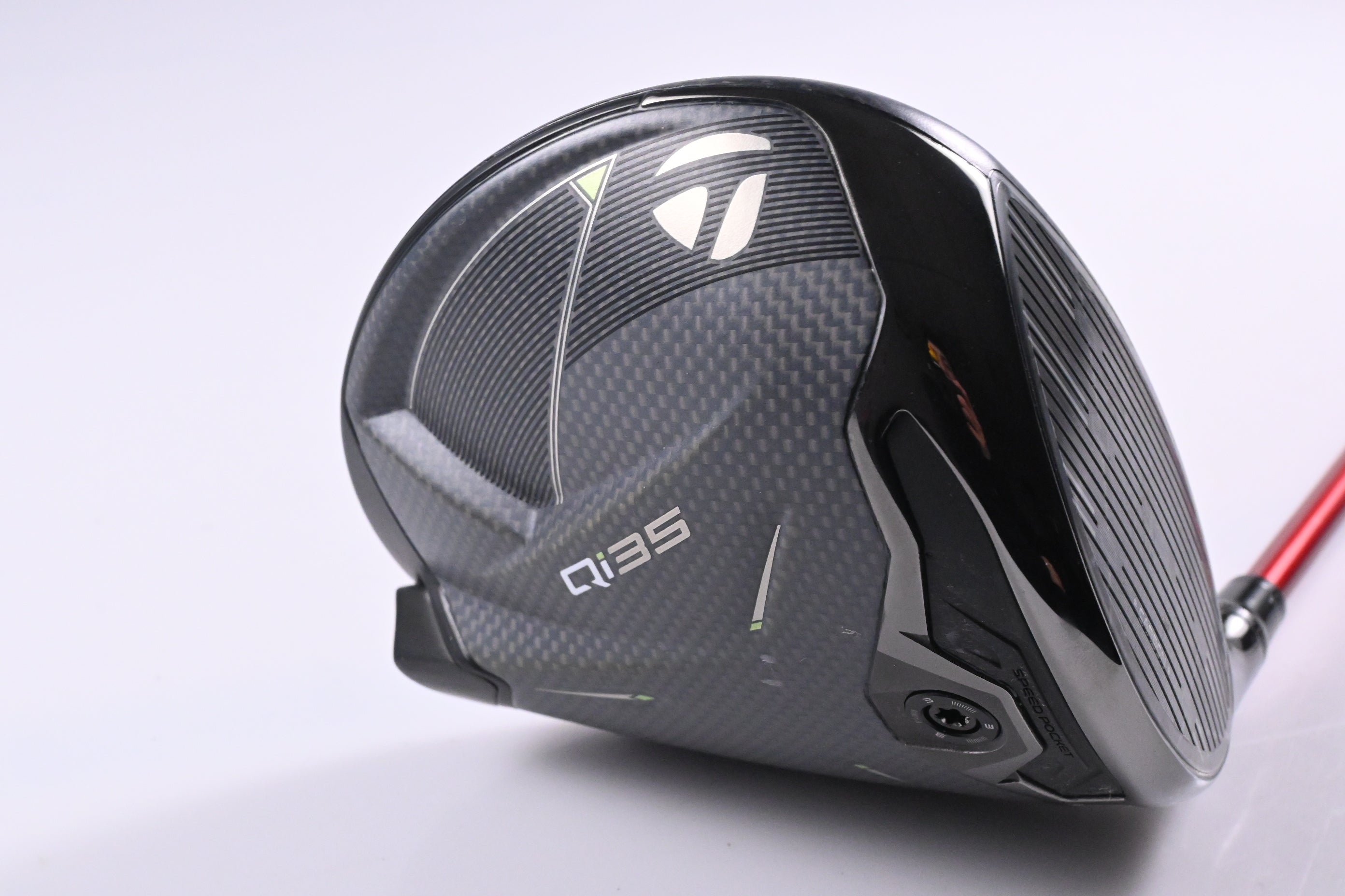 Taylormade Qi35 Driver / 10.5 Degree / Regular Flex Fujikura Speeder NX 50 Shaft