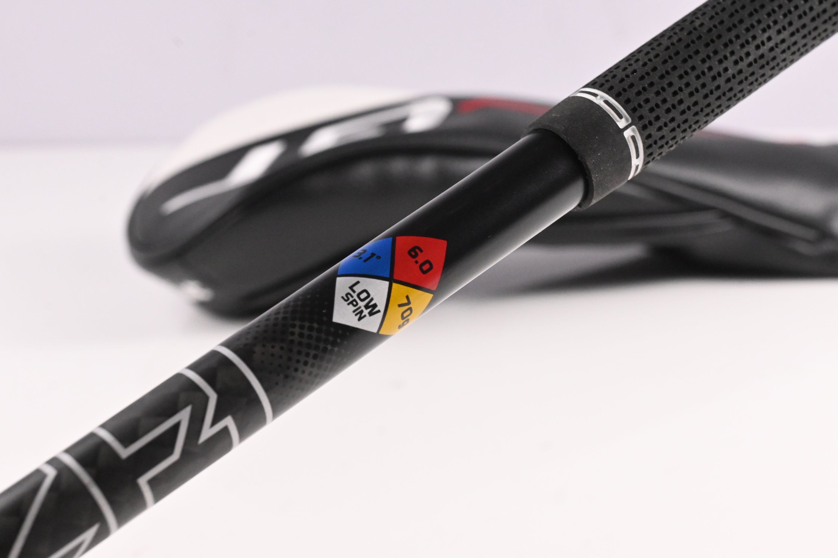 Titleist GT2 #3 Wood / 16.5 Degree / Stiff Flex HZRDUS Black Gen5 70 Shaft