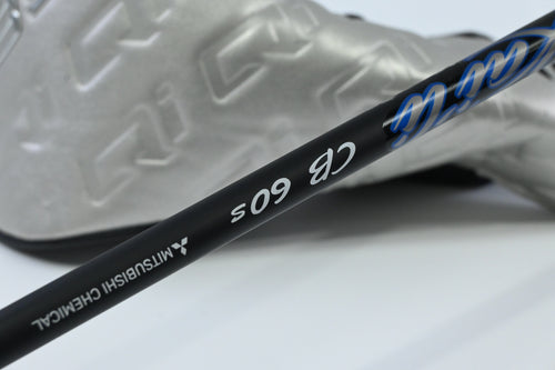 Taylormade Qi35 LS Driver / 10.5 Degree / Stiff Flex Kai'ii Dark Waves Blue CB