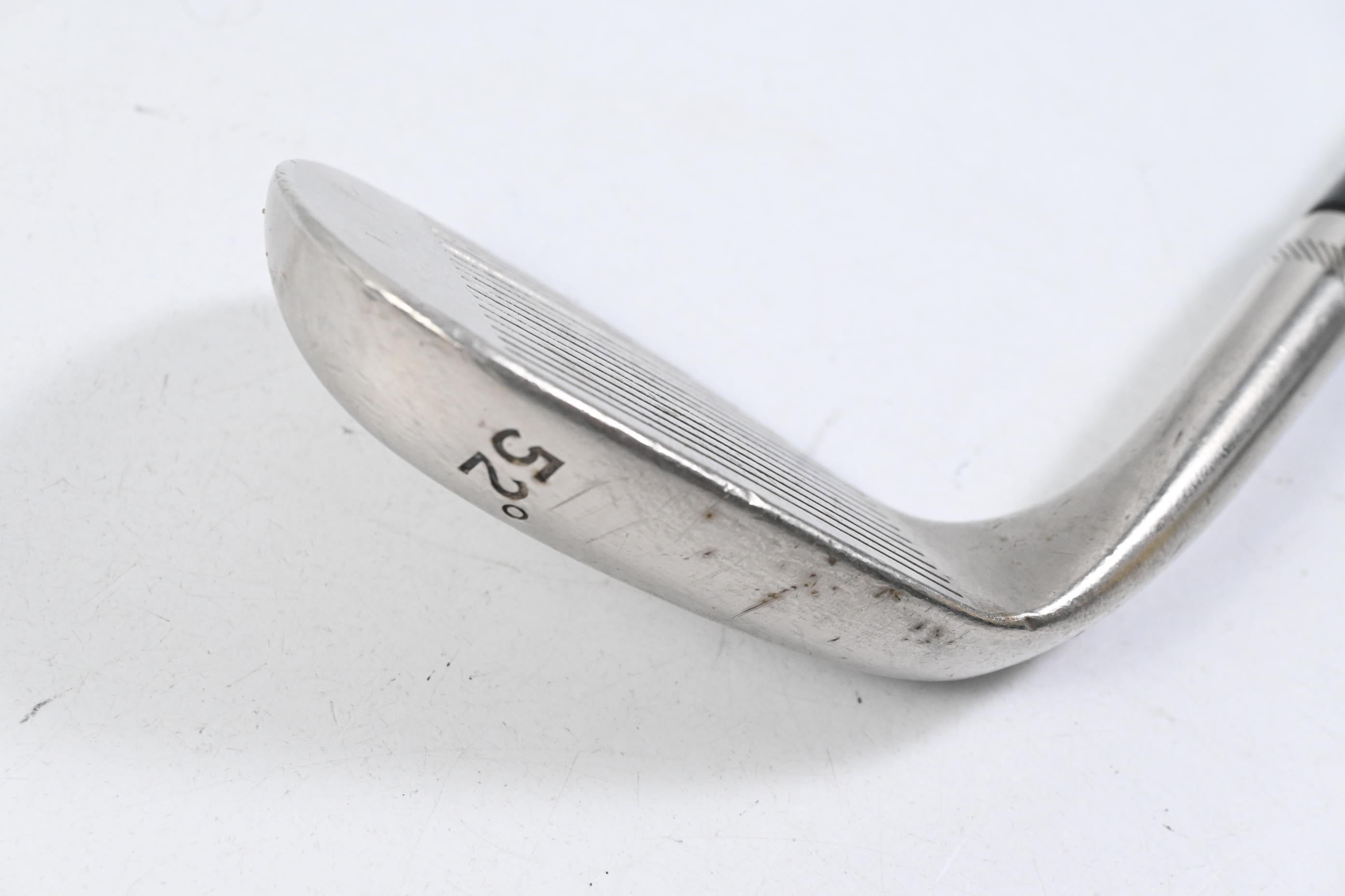 Titleist Vokey Design Gap Wedge / 52 Degree / Wedge Flex Dynamic Gold Shaft