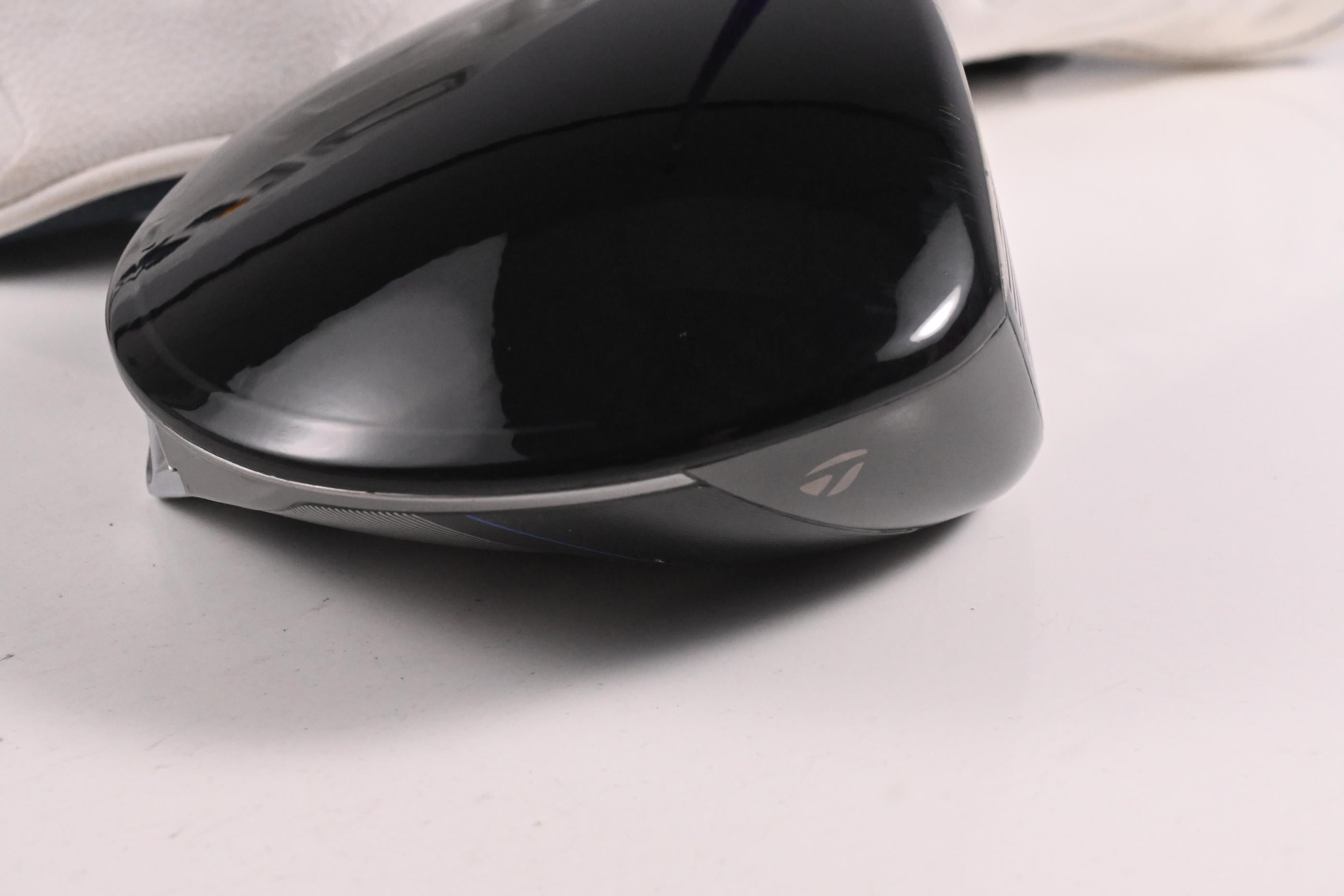 Taylormade Qi10 LS Driver / 10.5 Degree / Stiff Flex Oban Kiyoshi 65 Shaft