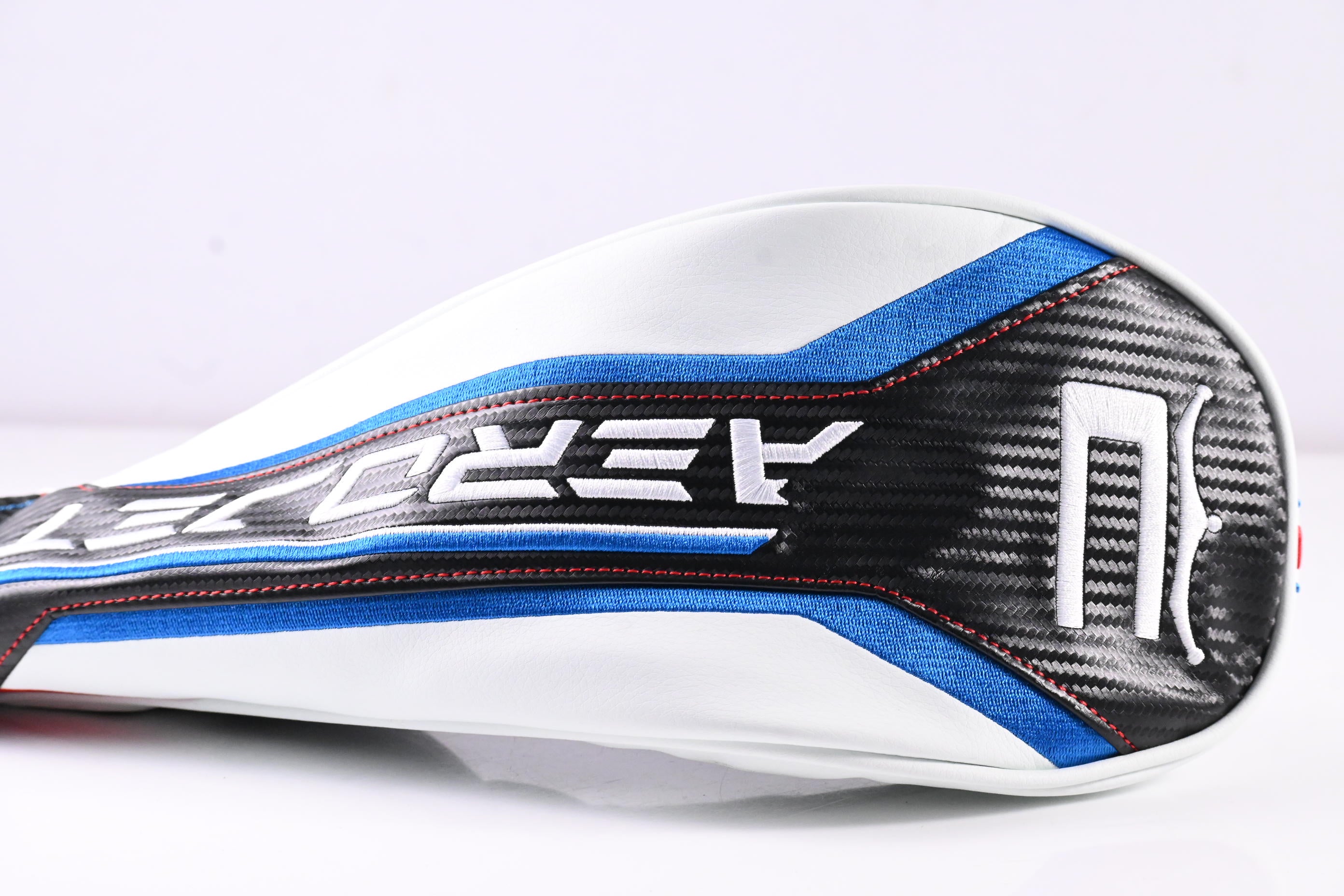 Cobra Aerojet LS Driver / 10.5 Degree / Stiff Flex Kai'li Blue 60 Shaft