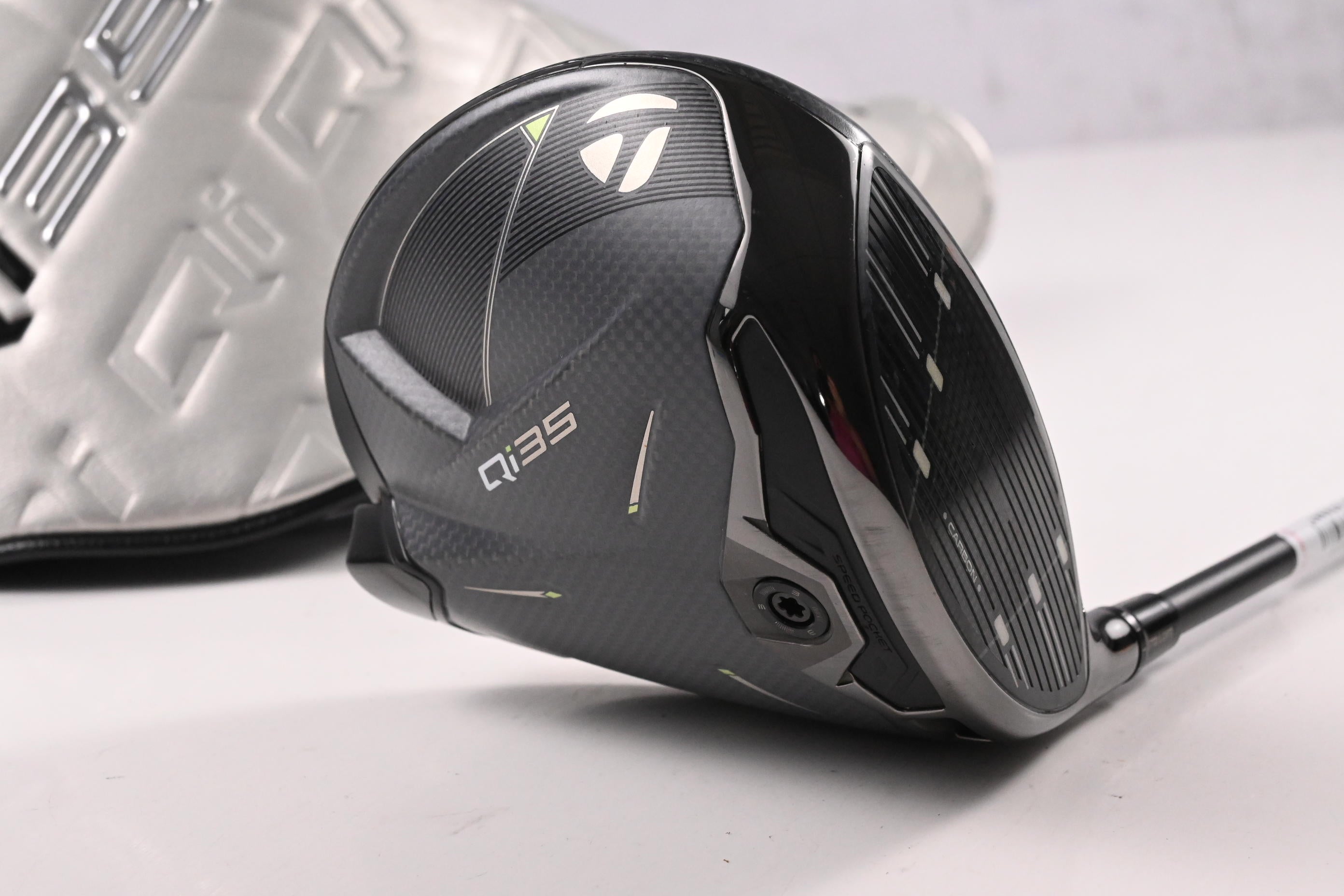 Taylormade Qi35 Driver / 9 Degree / Regular Flex Ventus Blue 5 Shaft