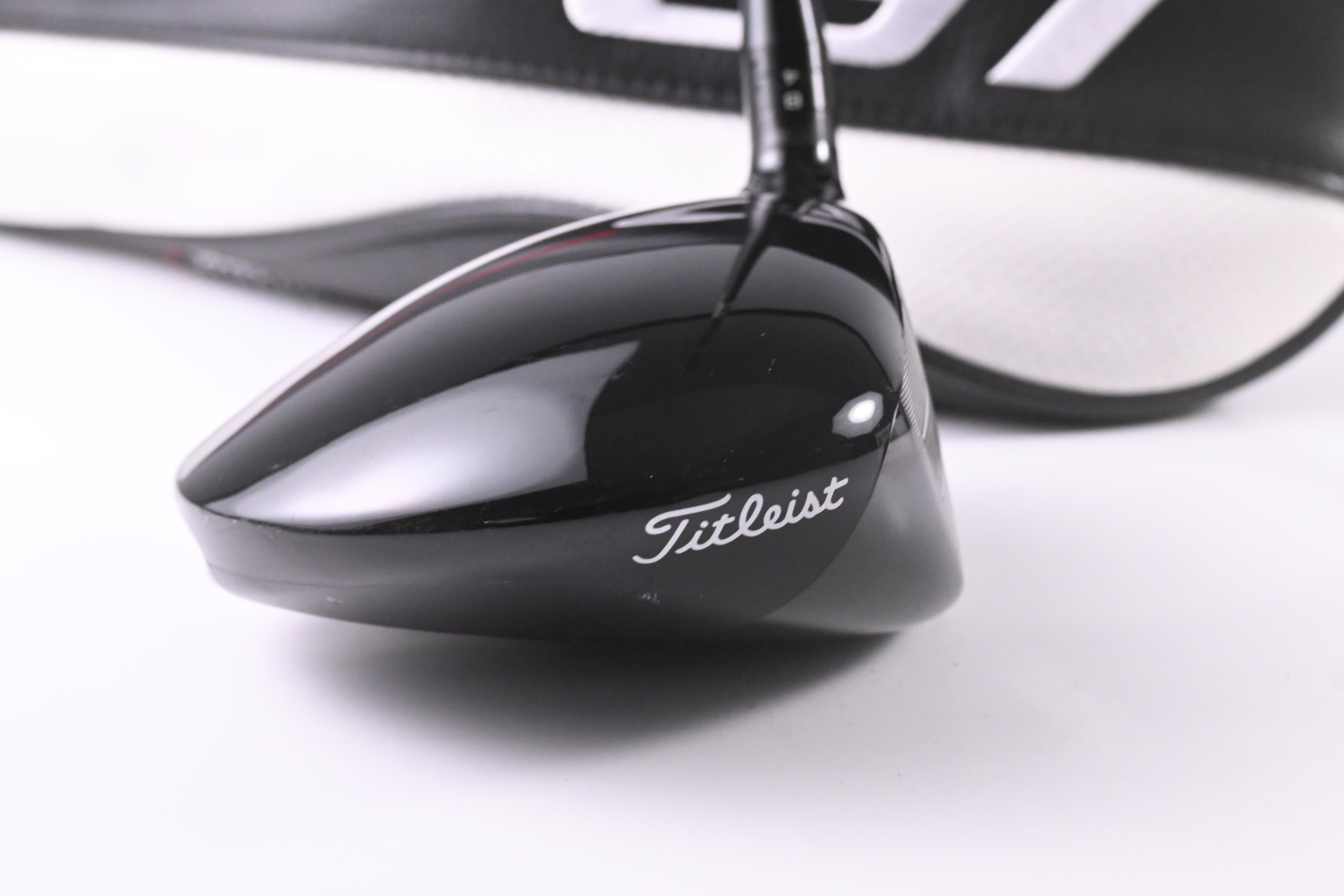 Titleist GT2 Driver / 9 Degree / Regular Flex Mitsubishi Tensei 1K Blue 55 Shaft