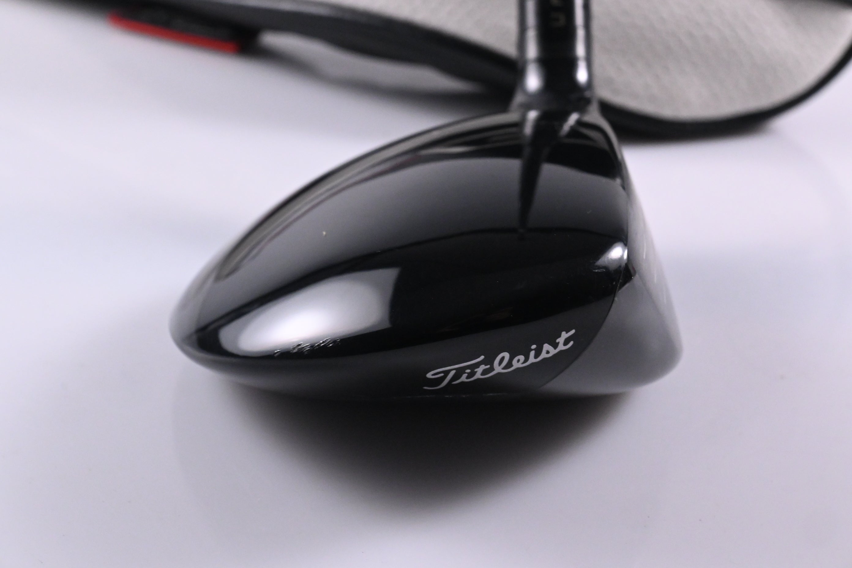 Titleist GT2 #5 Wood / 18 Degree / Stiff Flex HZRDUS Black 70 Shaft