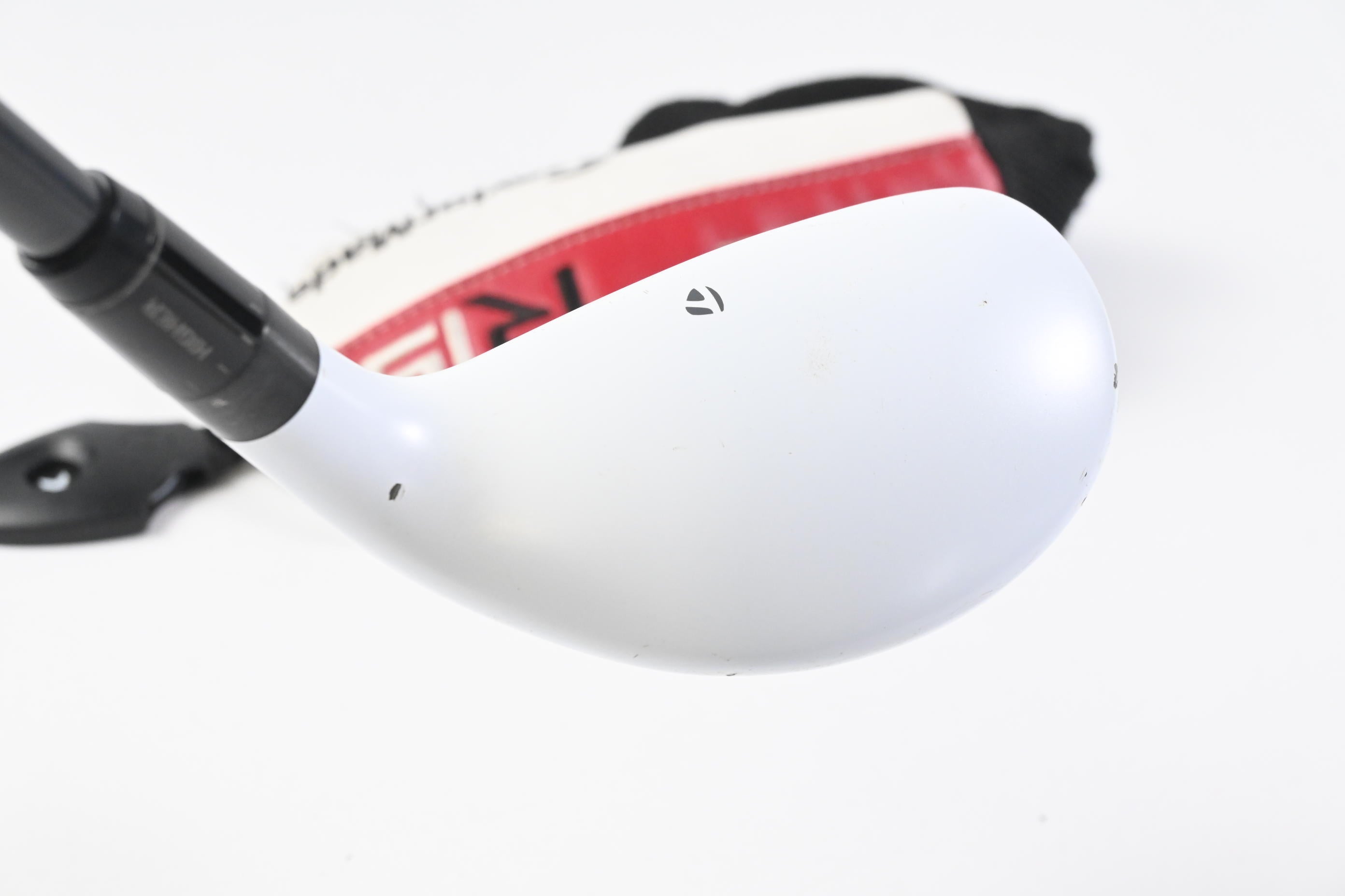 Taylormade R15 #3 Hybrid / 19 Degree / Regular Flex Speeder 77 Evolution Shaft