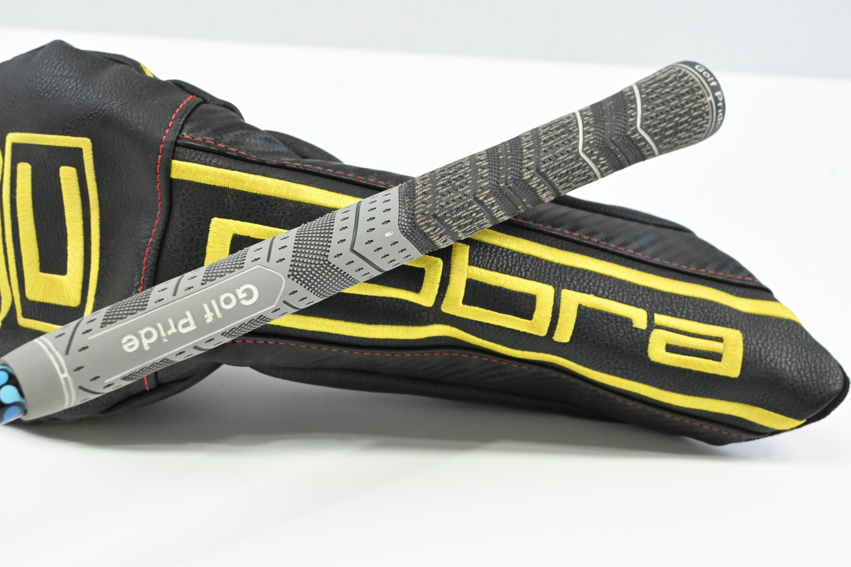 Cobra King Speedzone Driver / 9 Degree / Stiff Flex Fujikura Atmos Blue 6 Shaft