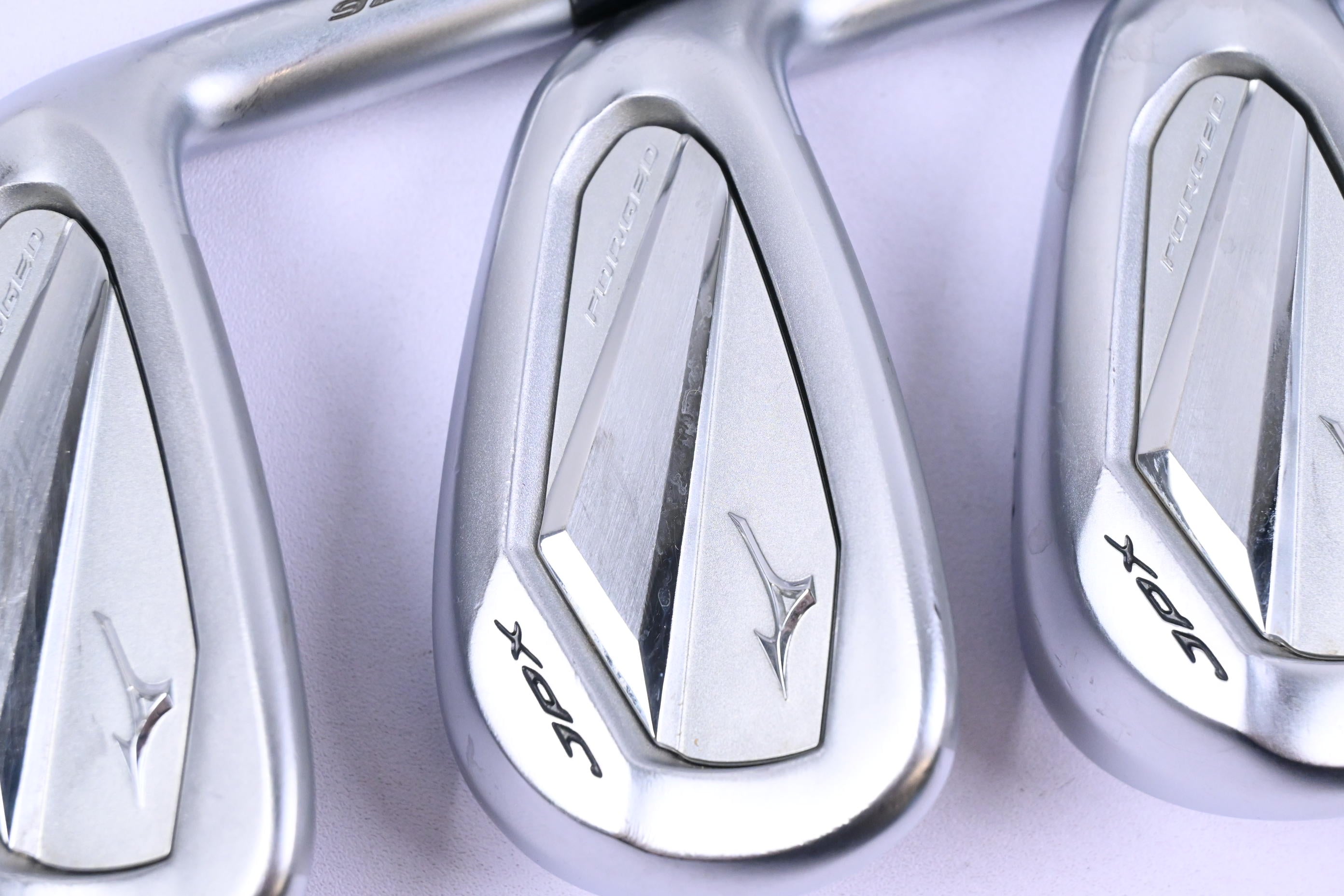 Mizuno JPX 925 Forged Irons / 5-PW+GW / Senior Flex Recoil Dart ESX 60 Shafts