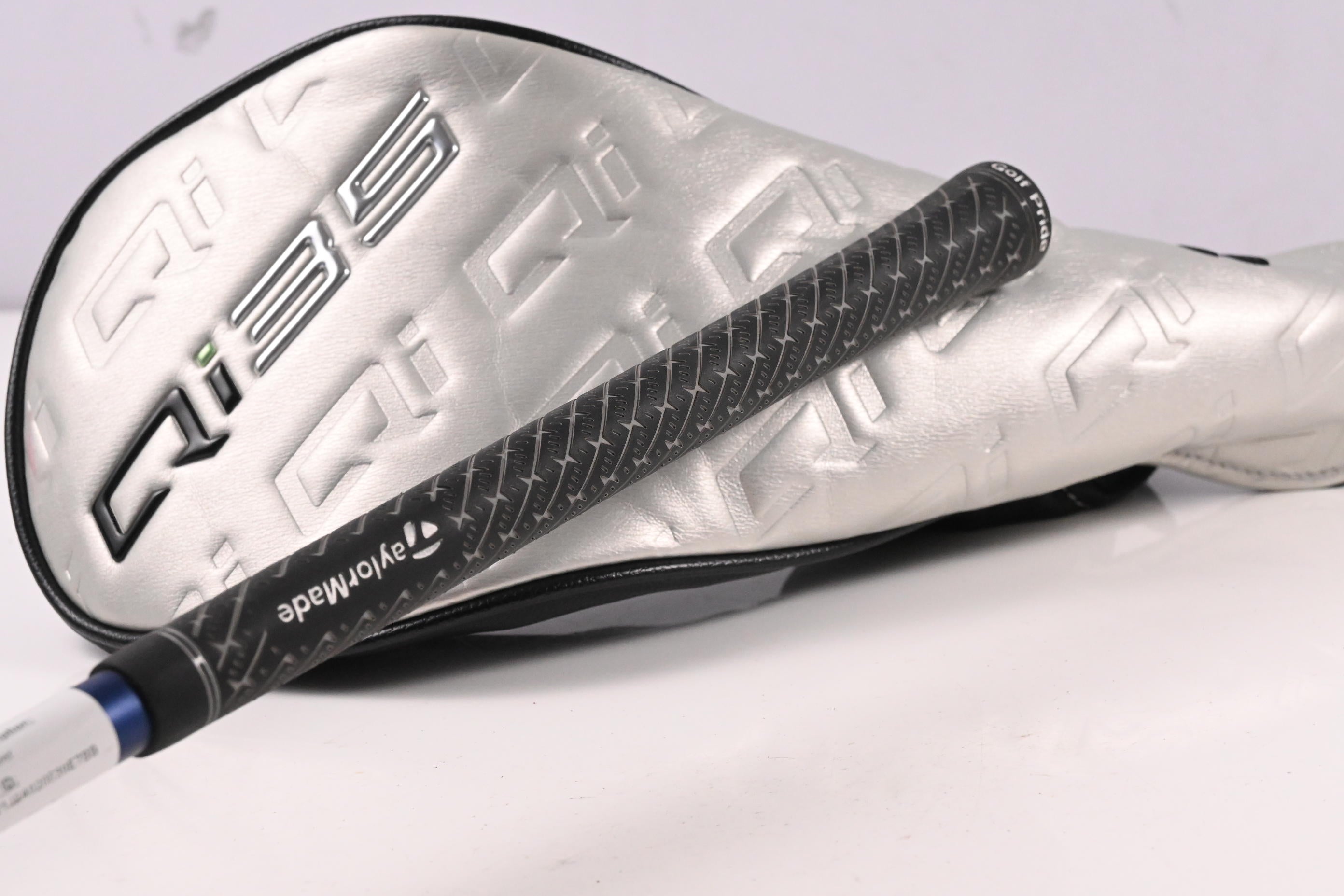 Taylormade Qi35 Driver / 9 Degree / Regular Flex Ventus Blue 5 Shaft