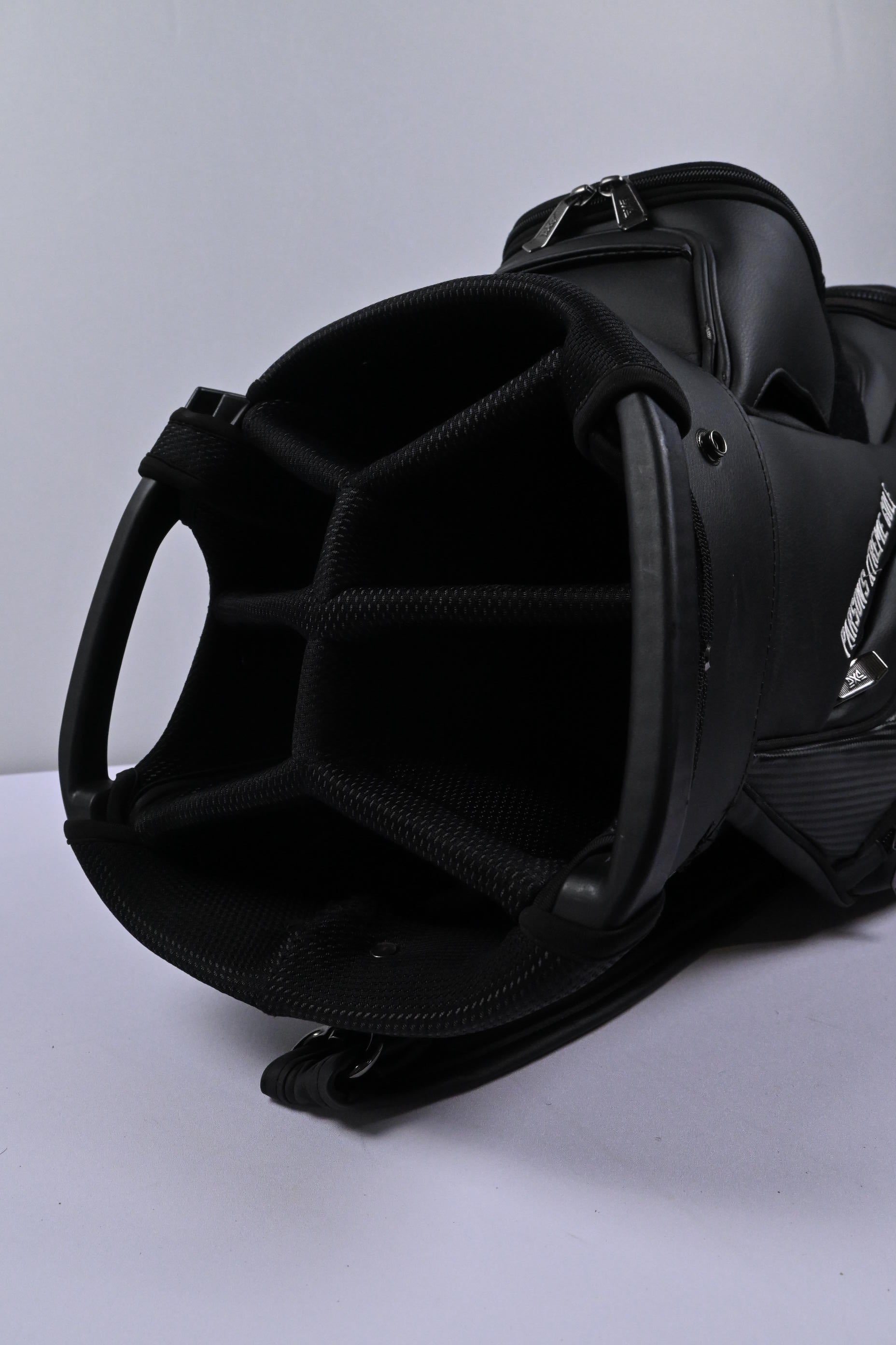 PXG Cart Bag / 6-Way Divider / Black & White