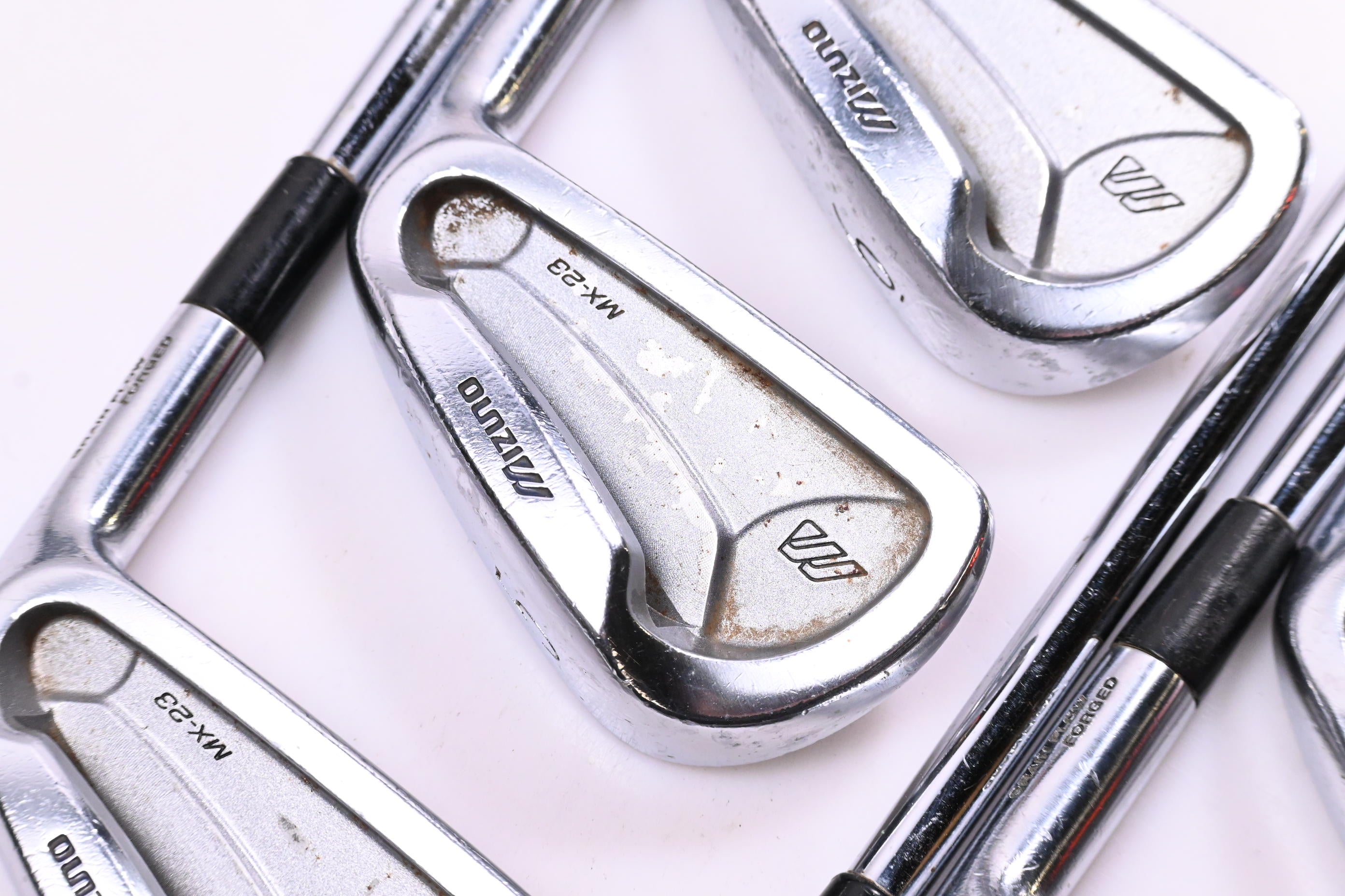 Mizuno MX-23 Irons / 4-PW / Regular Flex Dynamic Gold R300 Shafts
