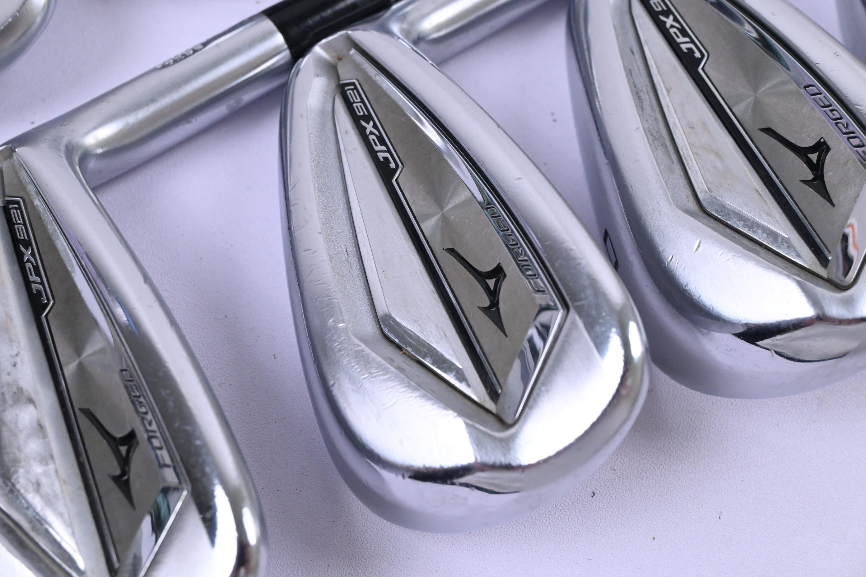 Mizuno JPX 921 Forged Irons / 4-PW+GW / Stiff Flex KBS $-Taper 120 Shafts
