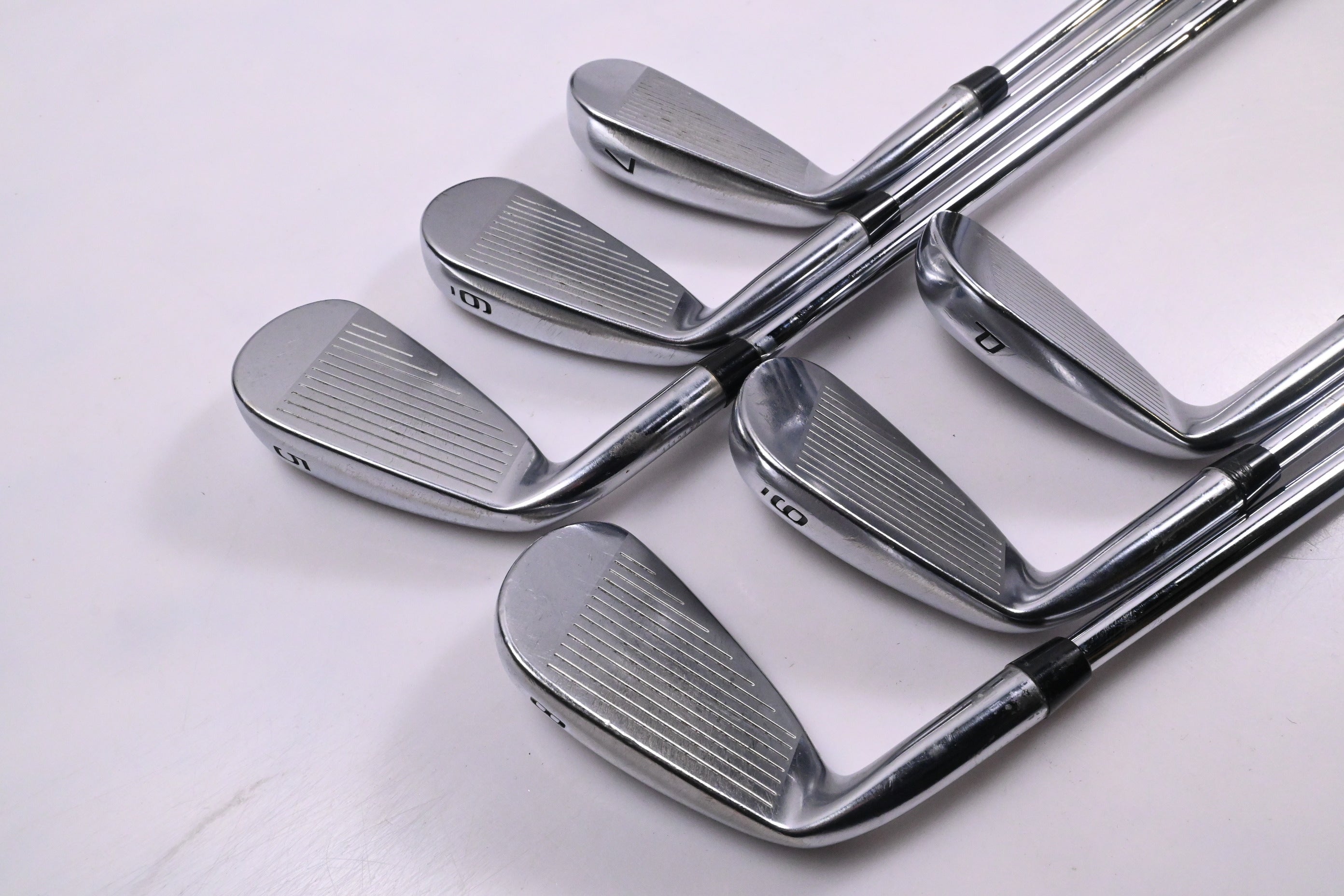 Mizuno JPX 825 Irons / 5-PW / Regular Flex KBS Tour Shafts