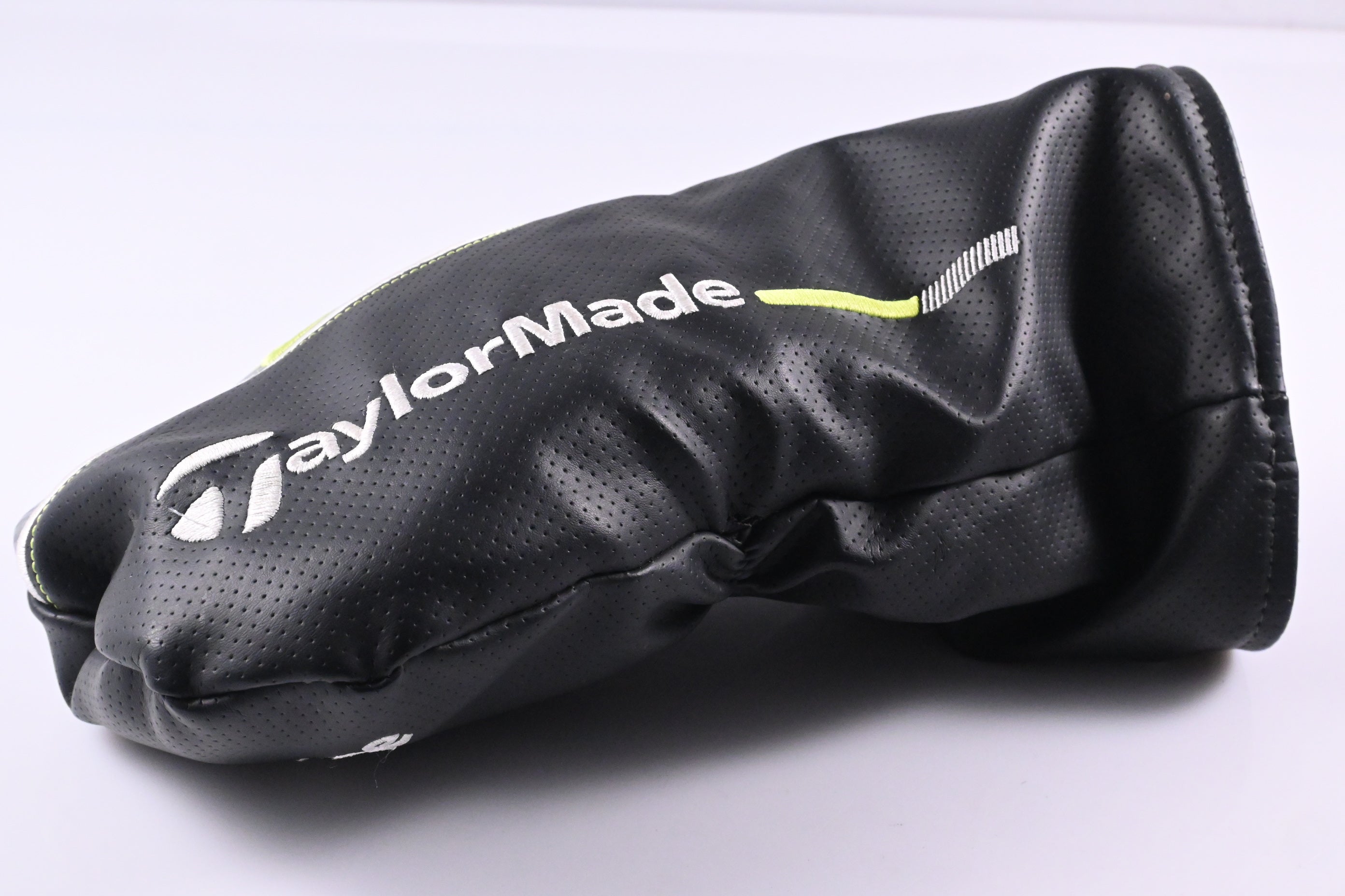 Taylormade M2 2017 Driver / 10.5 Degree / Regular Flex Fujikura XLR8 Pro 56