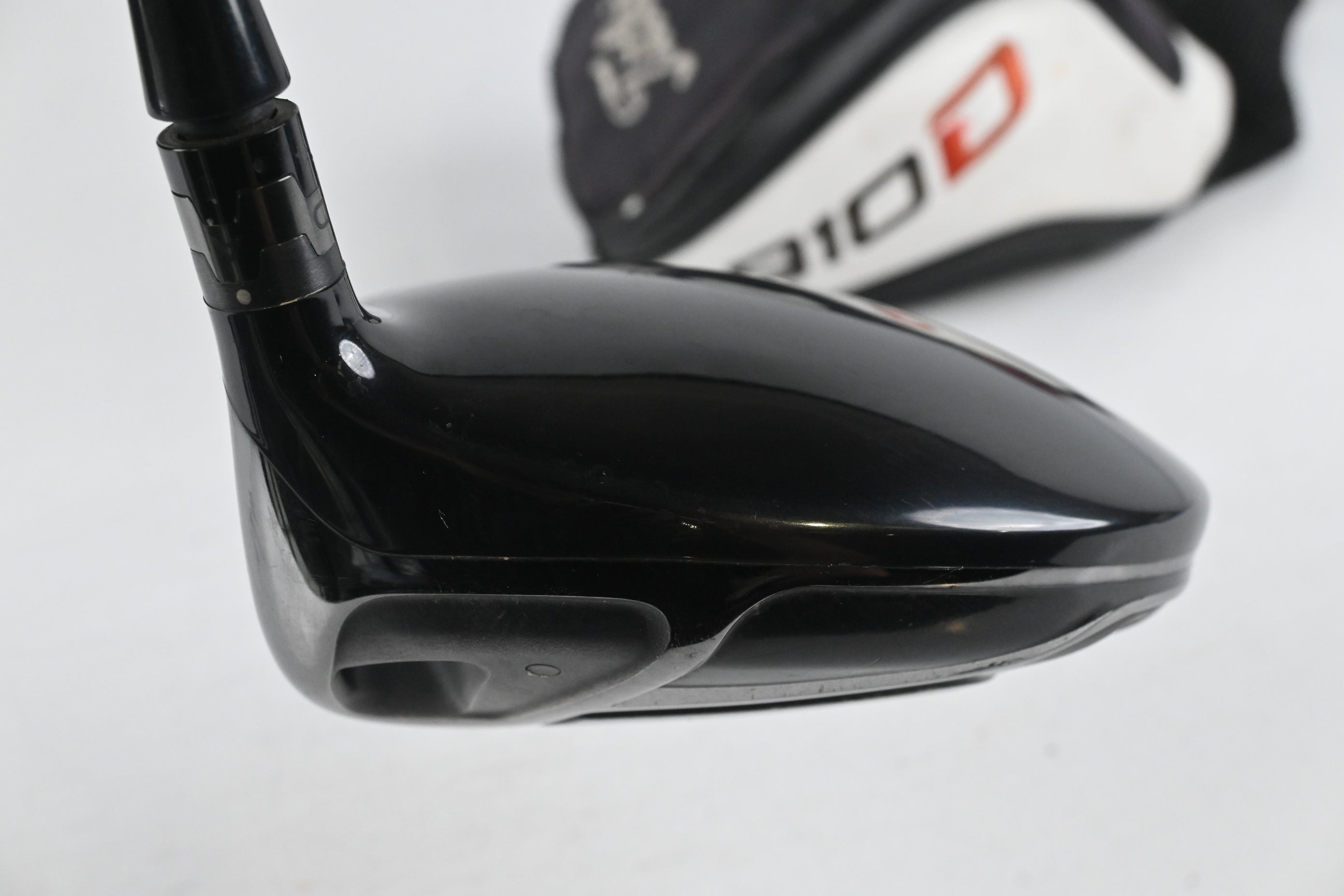 Titleist 910 D3 Driver / 9.5 Degree / Stiff Flex Aldila RIP 60 Shaft