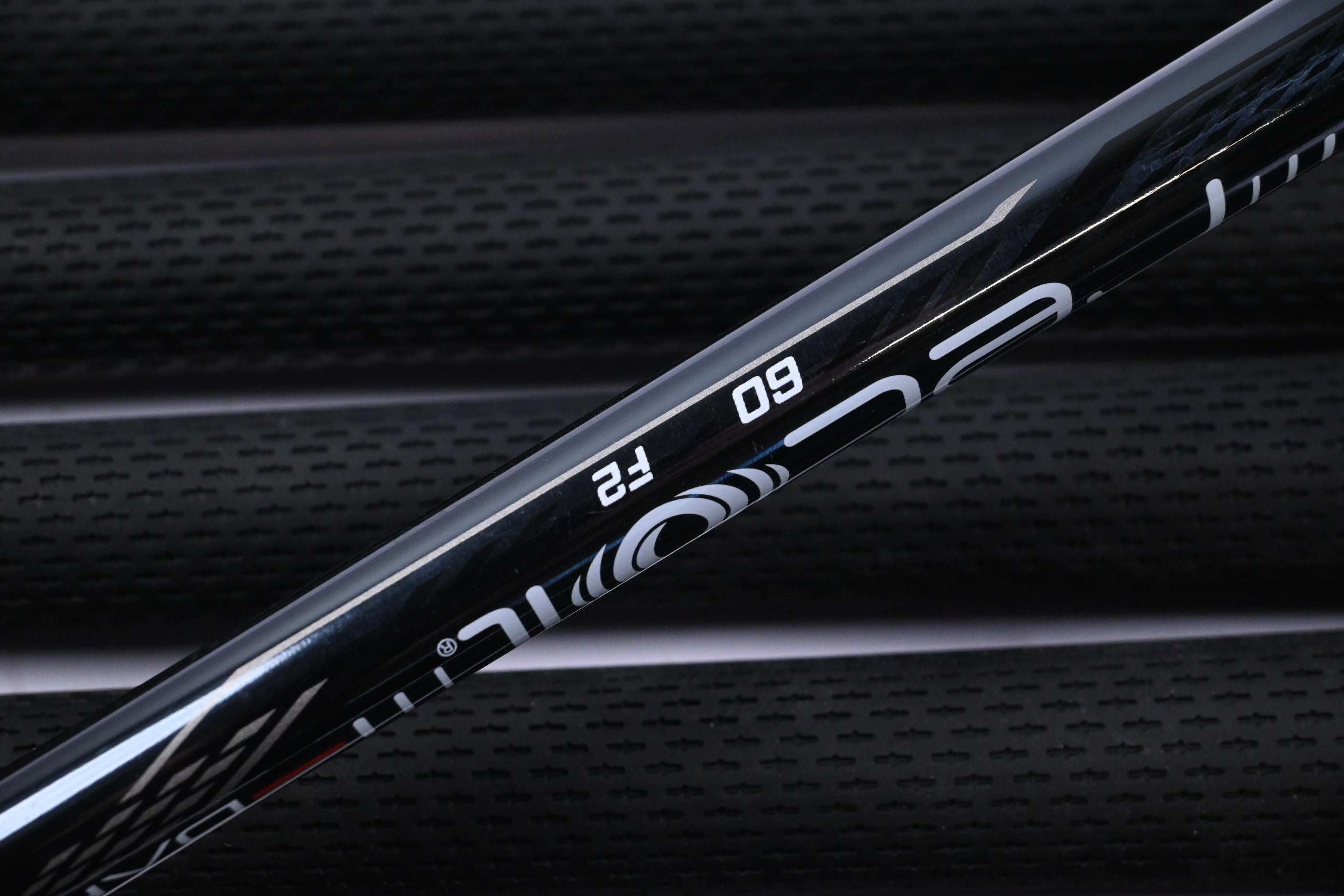 Mizuno JPX 925 Forged Irons / 5-PW+GW / Senior Flex Recoil Dart ESX 60 Shafts