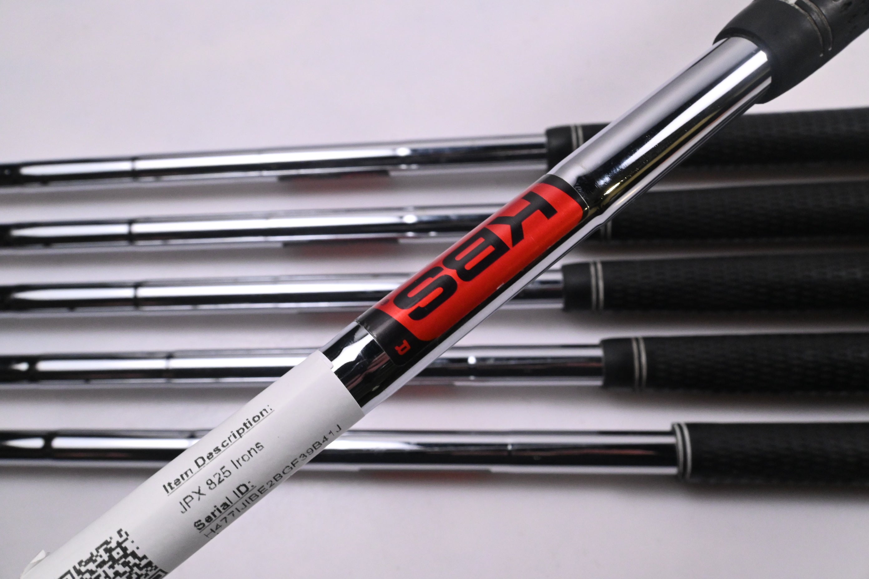 Mizuno JPX 825 Irons / 5-PW / Regular Flex KBS Tour Shafts