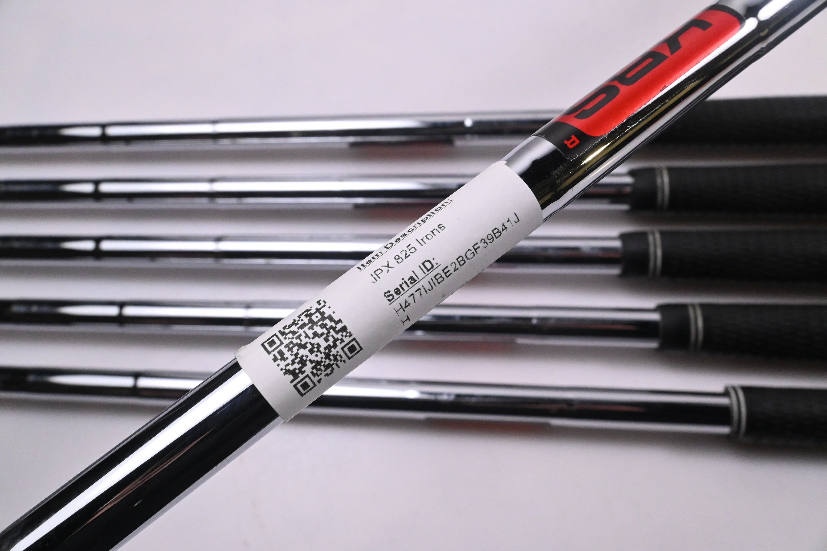 Mizuno JPX 825 Irons / 5-PW / Regular Flex KBS Tour Shafts