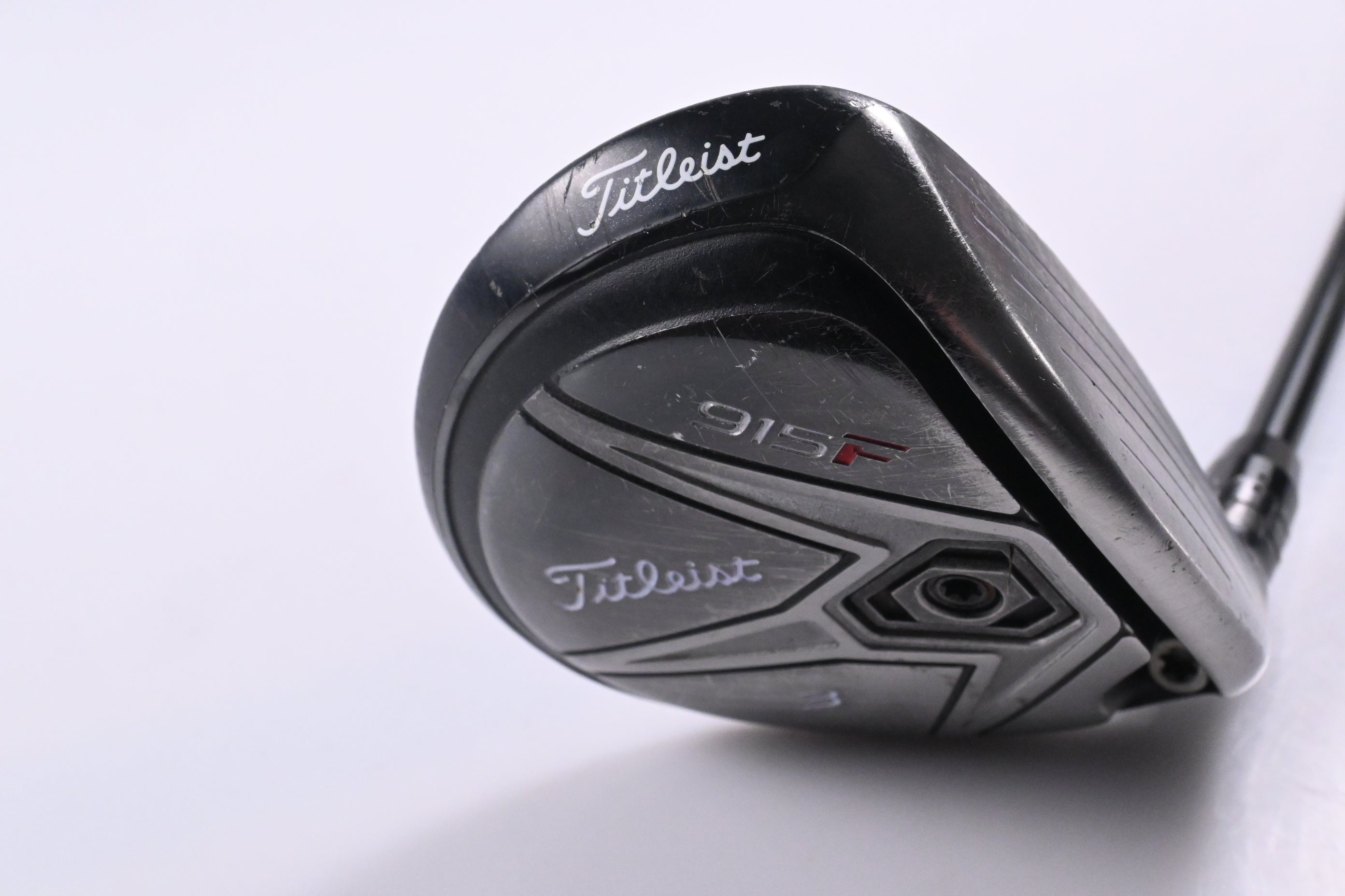 Titleist 915 F #3 Wood / 15 Degree / Regular Flex UST iSH 70 Shaft