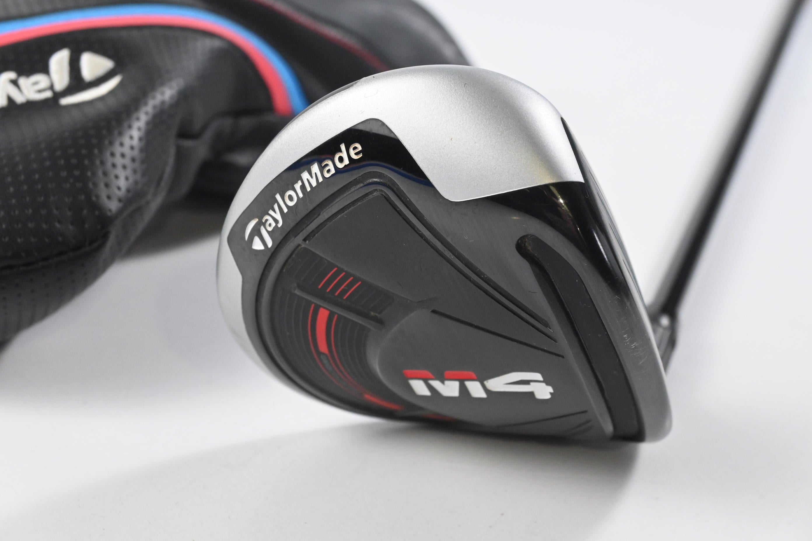 Taylormade M4 #5 Wood / 18 Degree / Regular Flex Fujikura Atmos Red 5 Shaft