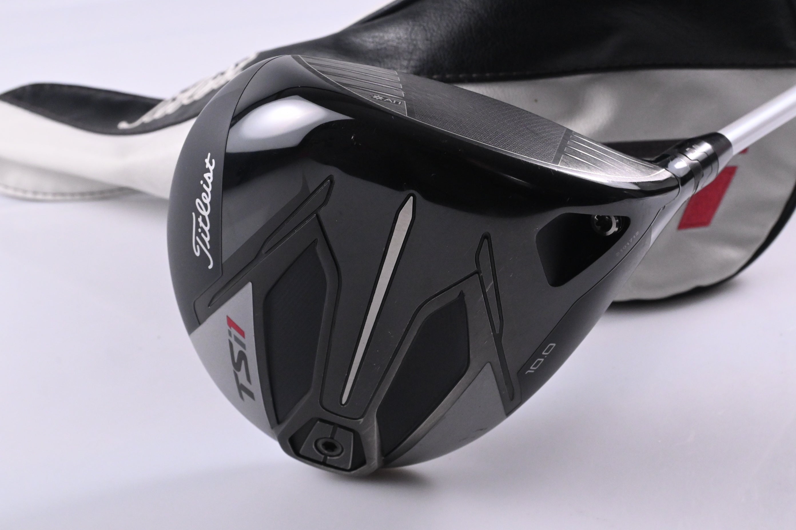 Titleist TSi1 Driver / 10 Degree / Regular Flex Aldila Ascent White 40 Shaft
