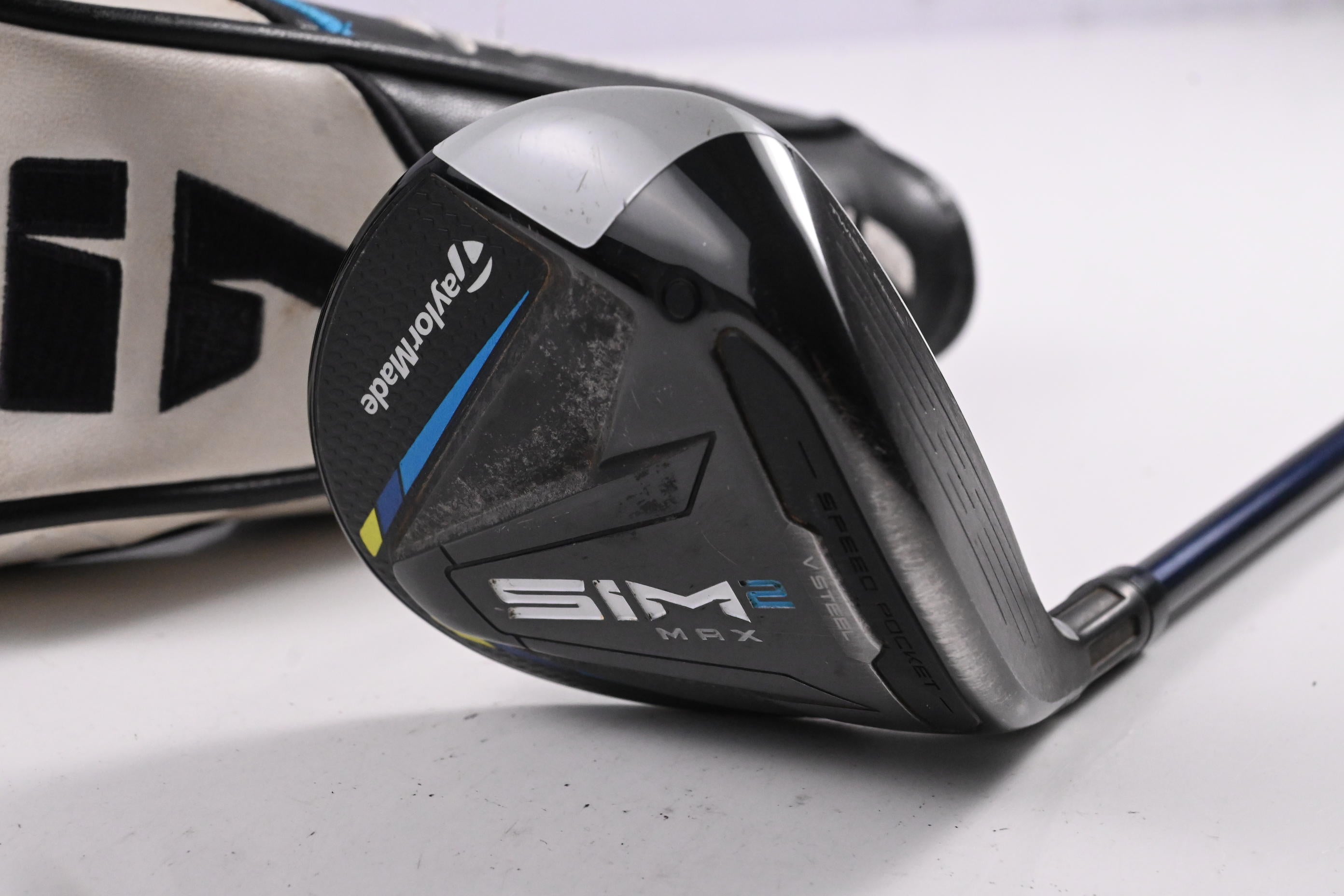 Taylormade SIM2 Max #5 Wood / 18 Degree / Regular Flex Ventus Blue 5 Shaft