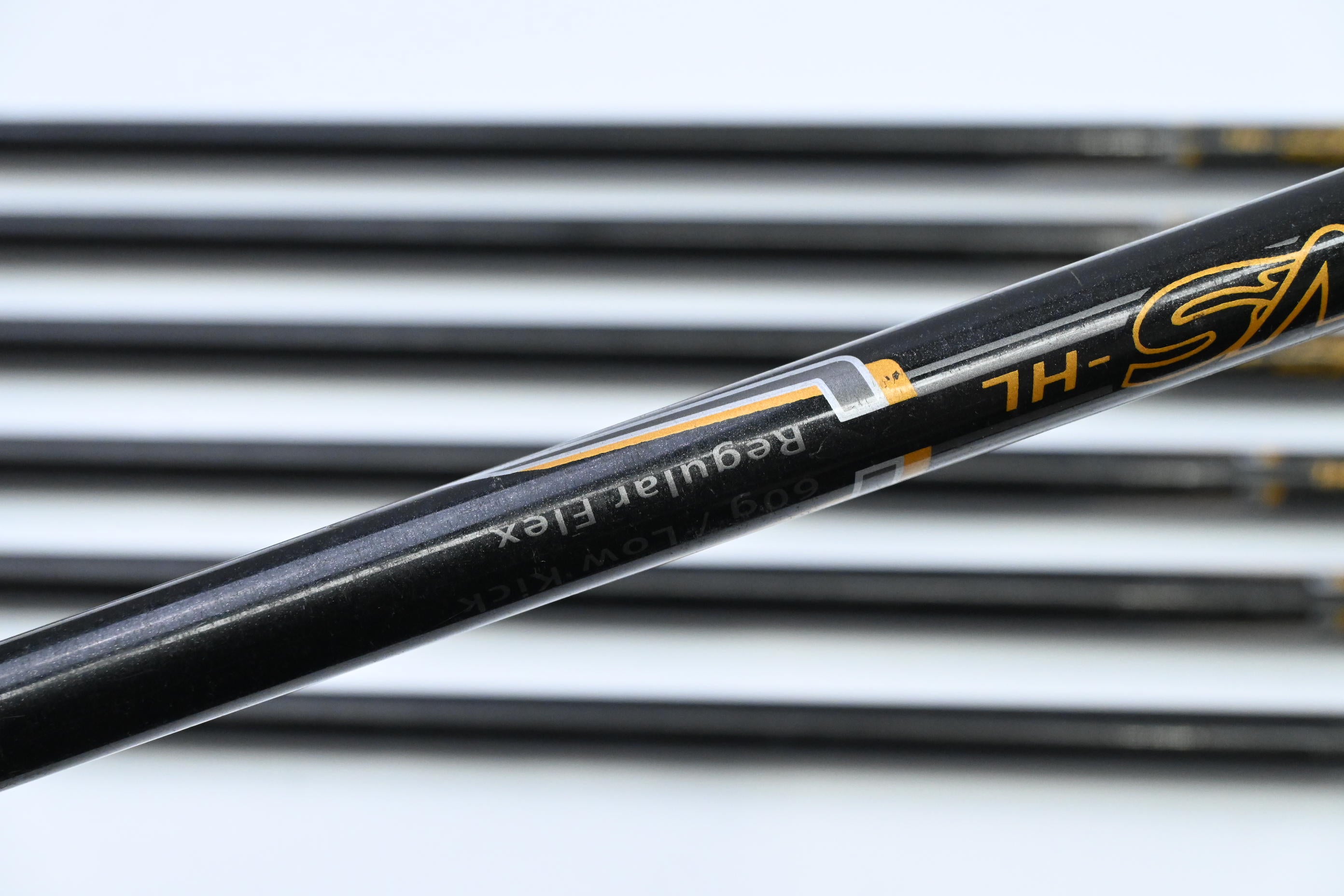 Cobra S2 Max Irons / 5-PW+SW / Regular Flex Aldila DVS 60 Shafts