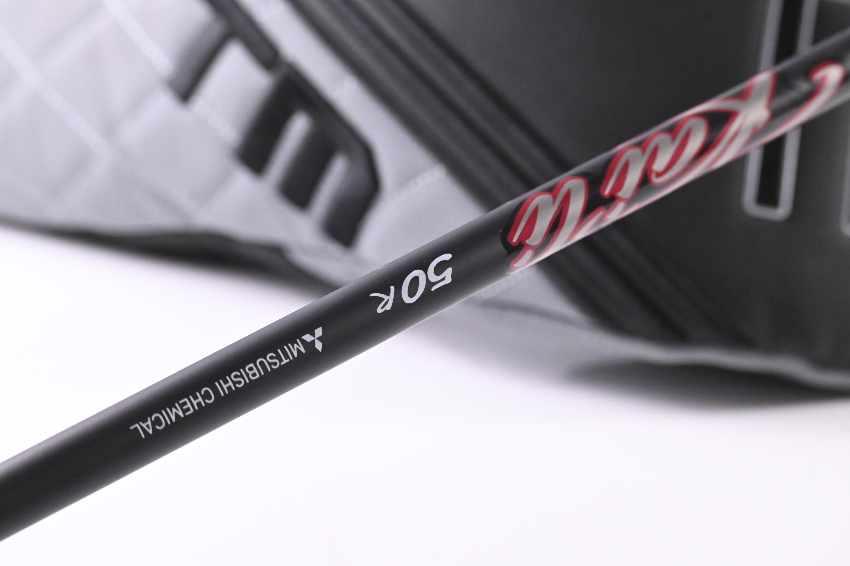 Cobra OPTM MAX-D Driver / 10.5 Degree / Regular Flex Kai'li Red DarkWave 50