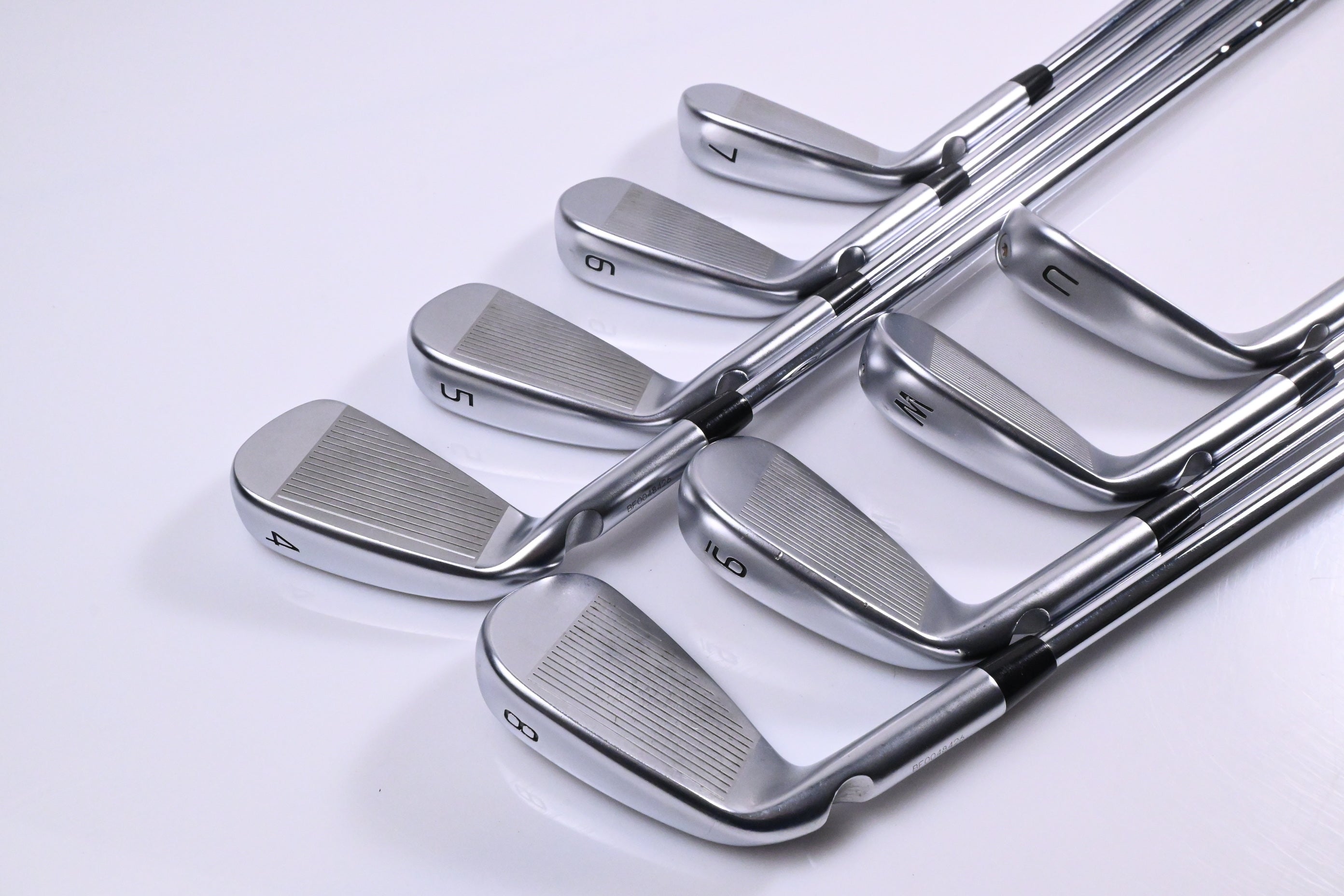 Ping i530 Irons / 4-PW+UW / Black Dot / Regular Flex N.S.Pro Modus3 Tour 105