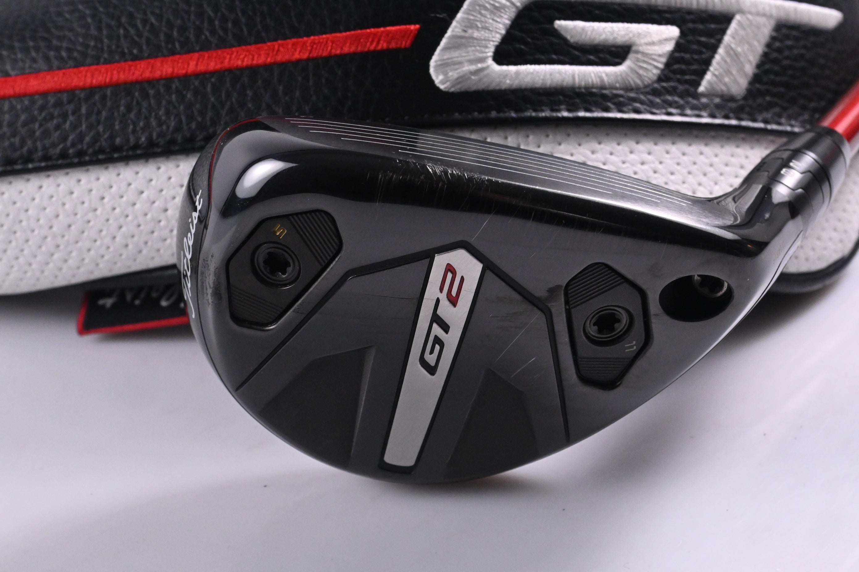 Titleist GT2 #4 Hybrid / 21 Degree / Regular Flex Project X Denali Red 60 Shaft