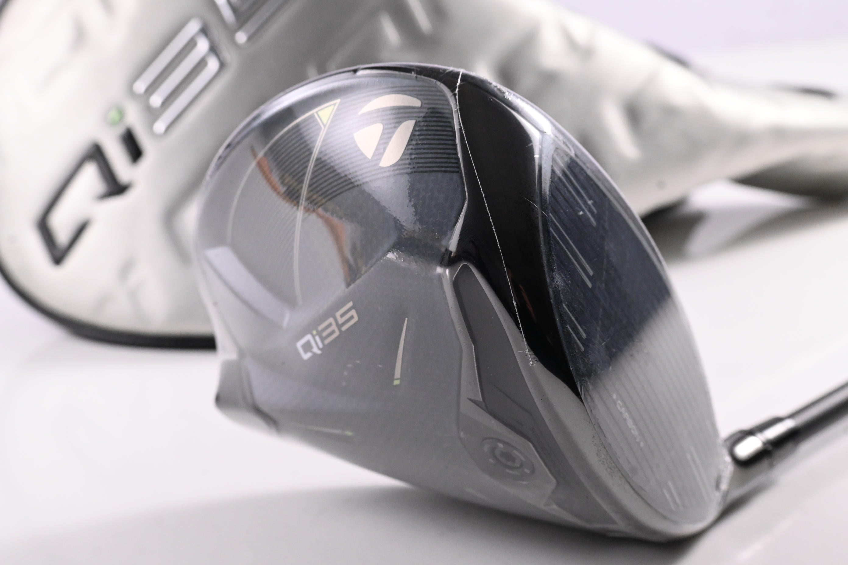 Taylormade Qi35 Driver / 12 Degree / Regular Flex Fujikura Ventus Blue 5 Shaft