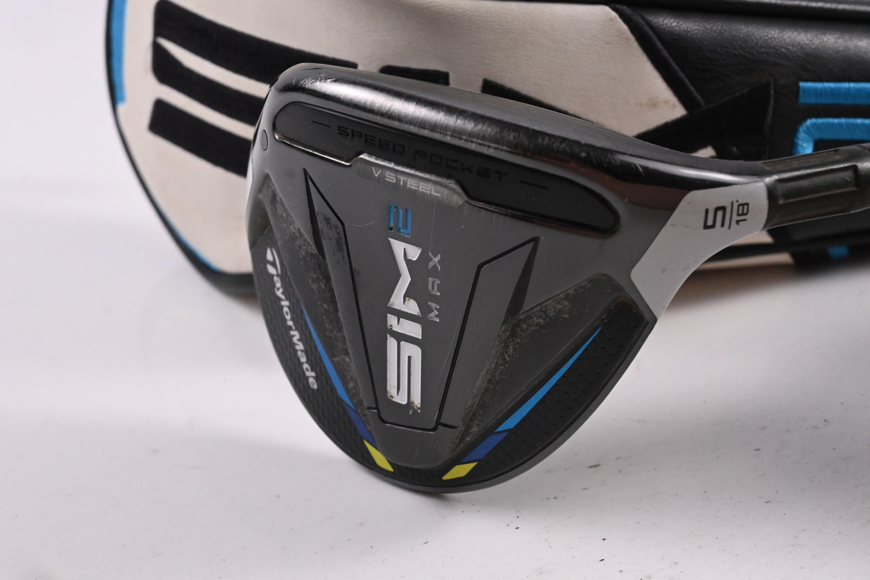 Taylormade SIM2 Max #5 Wood / 18 Degree / Regular Flex Ventus Blue 5 Shaft