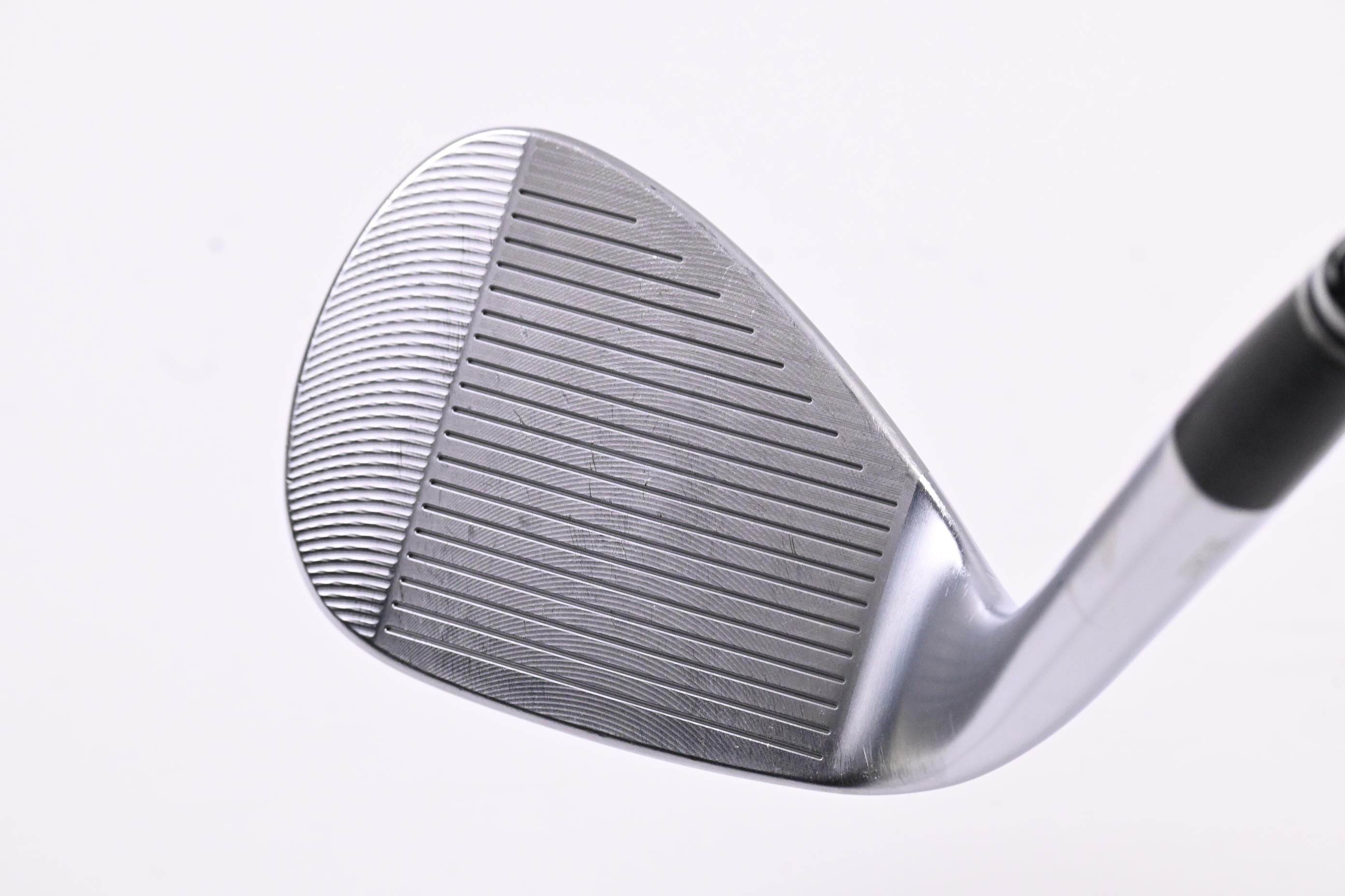 Cleveland CBX 4 Zipcore Sand Wedge / 56 Degree / Regular Flex UST Mamiya Recoil