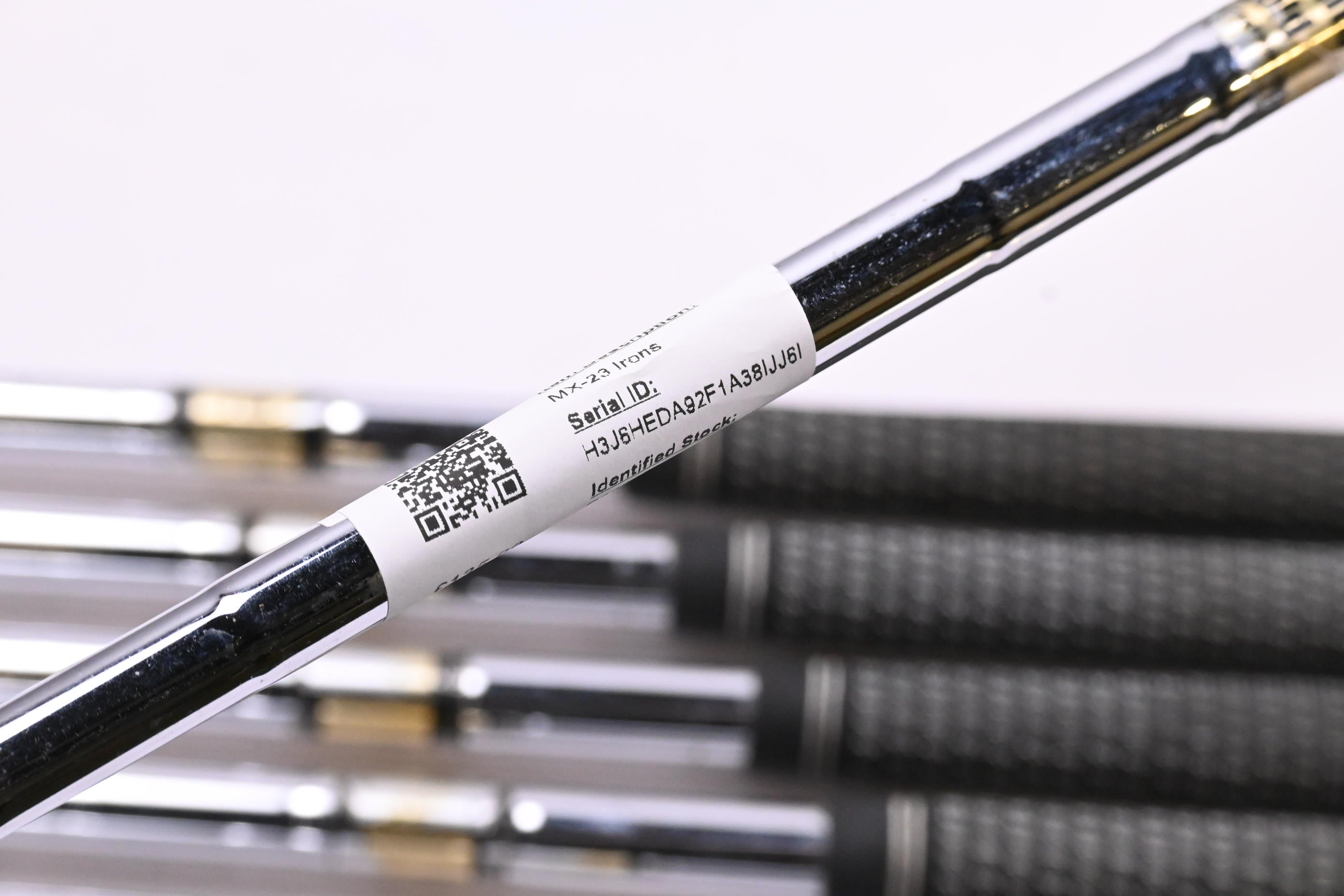 Mizuno MX-23 Irons / 4-PW / Regular Flex Dynamic Gold R300 Shafts