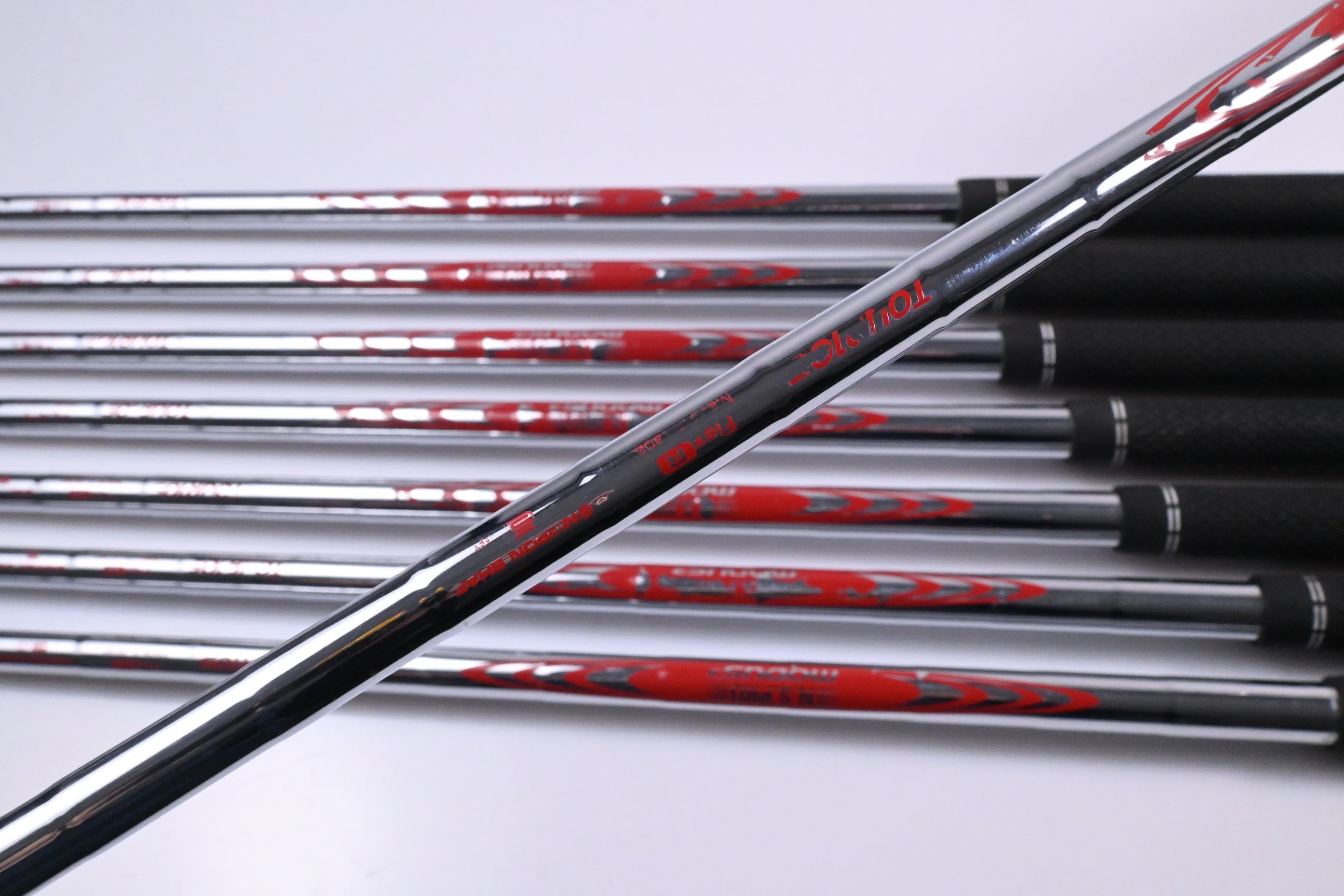 Ping i530 Irons / 4-PW+UW / Black Dot / Regular Flex N.S.Pro Modus3 Tour 105