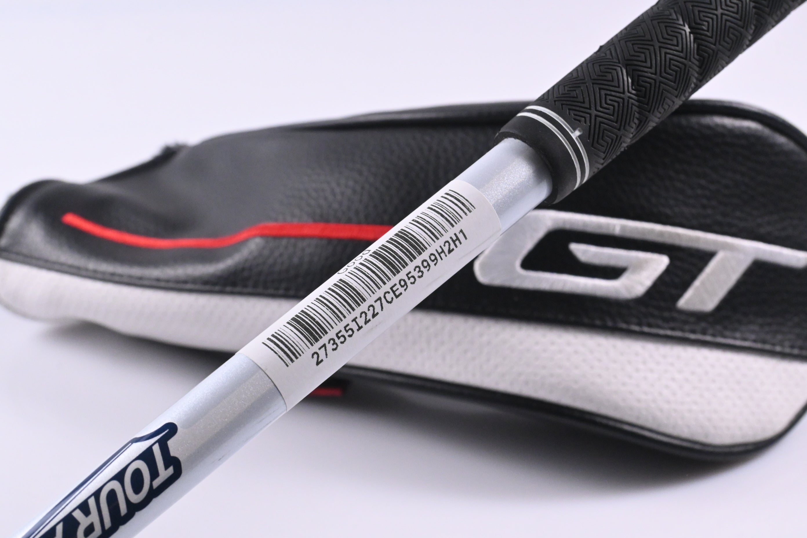 Titleist GT1 #5 Hybrid / 23 Degree / Regular Flex Graphite Design Tour AD HY-85