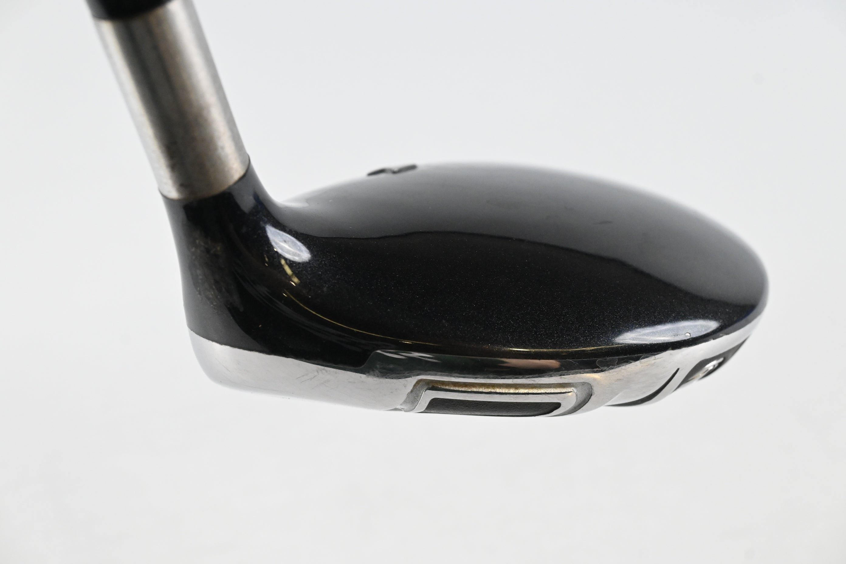 Titleist 909 F2 #5 Wood / 18.5 Degree / Stiff Flex Grafalloy ProLaunch Red Shaft