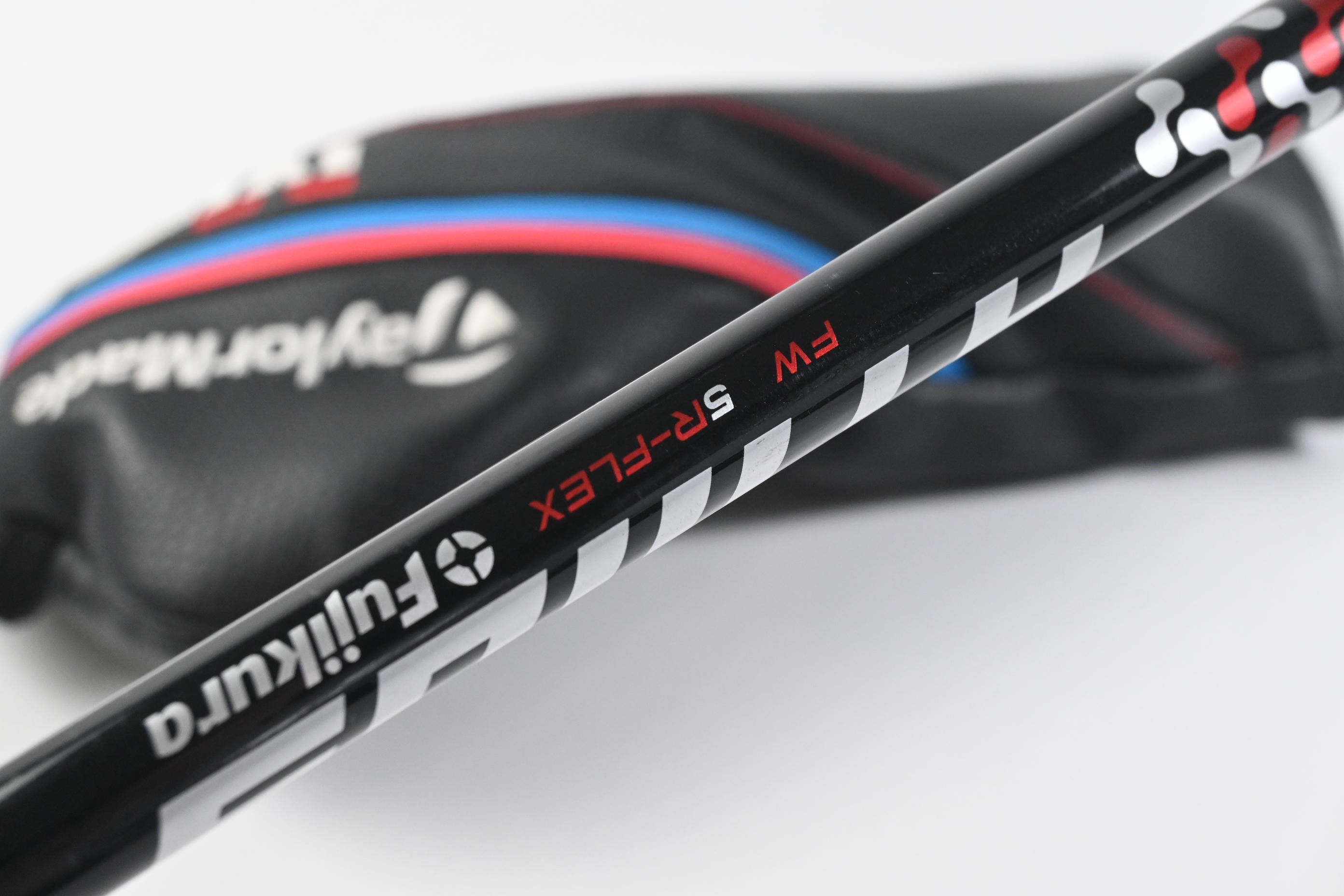 Taylormade M4 #5 Wood / 18 Degree / Regular Flex Fujikura Atmos Red 5 Shaft