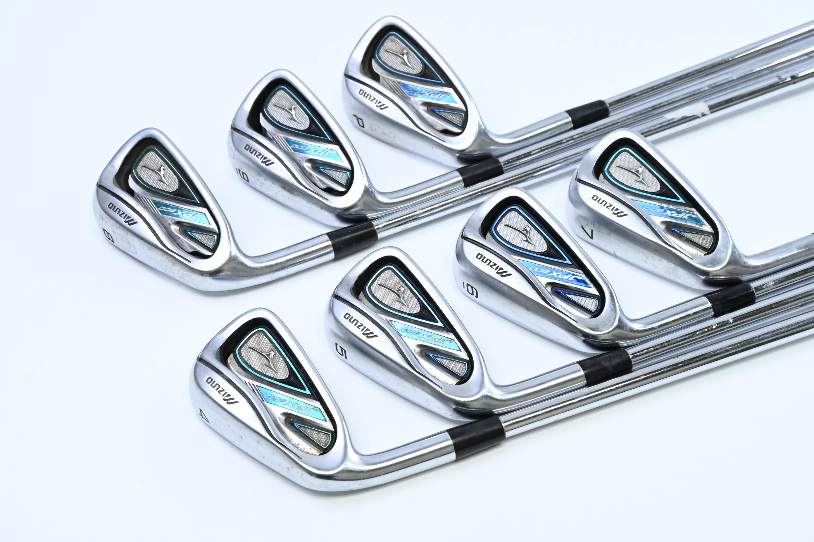 Left Hand Mizuno JPX 800 Irons / 4-PW / Regular Flex Dynamic Gold XP R300 Shafts