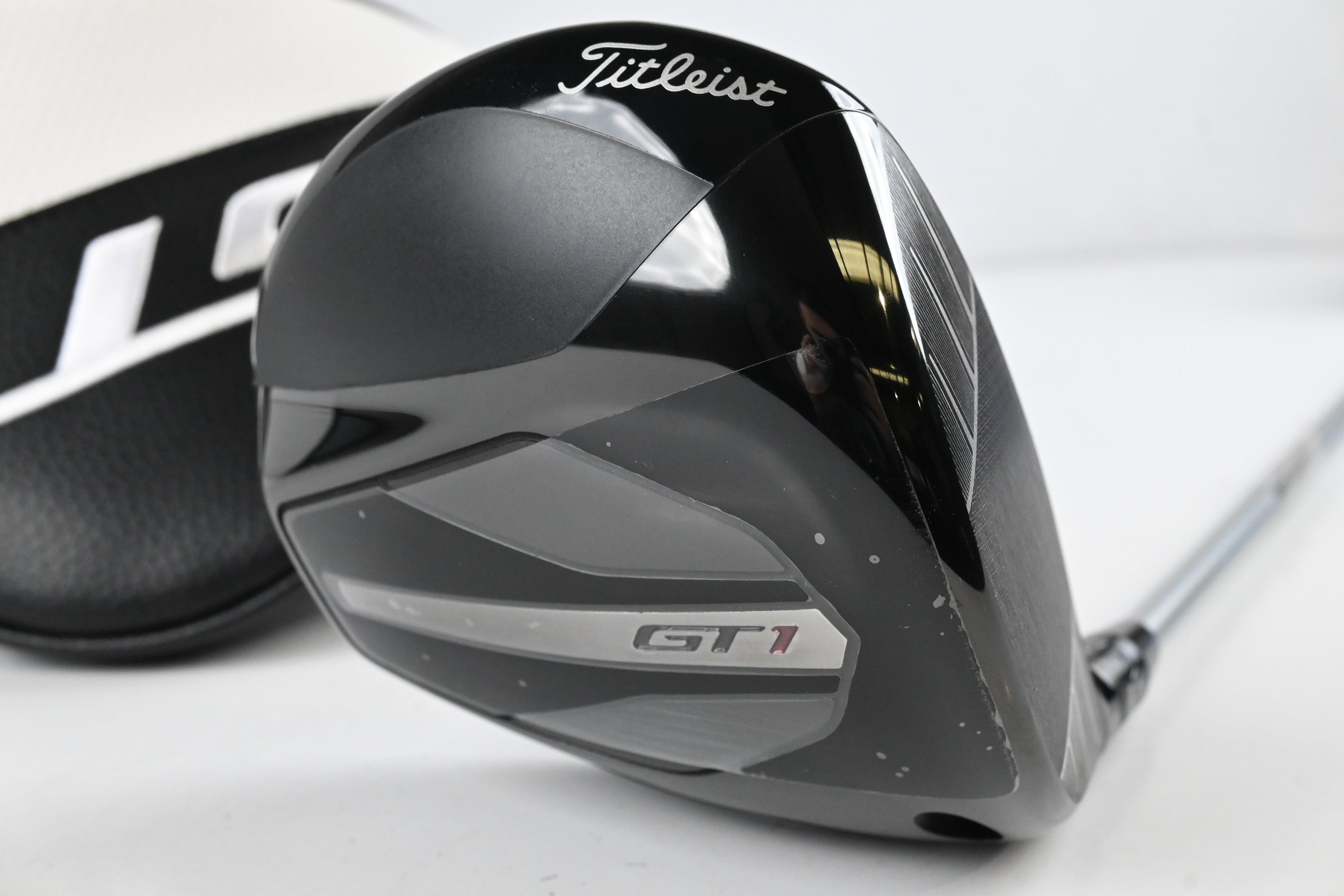 Titleist GT1 Driver / 10 Degree / Regular Flex Fujikura Air Speeder 40 Shaft