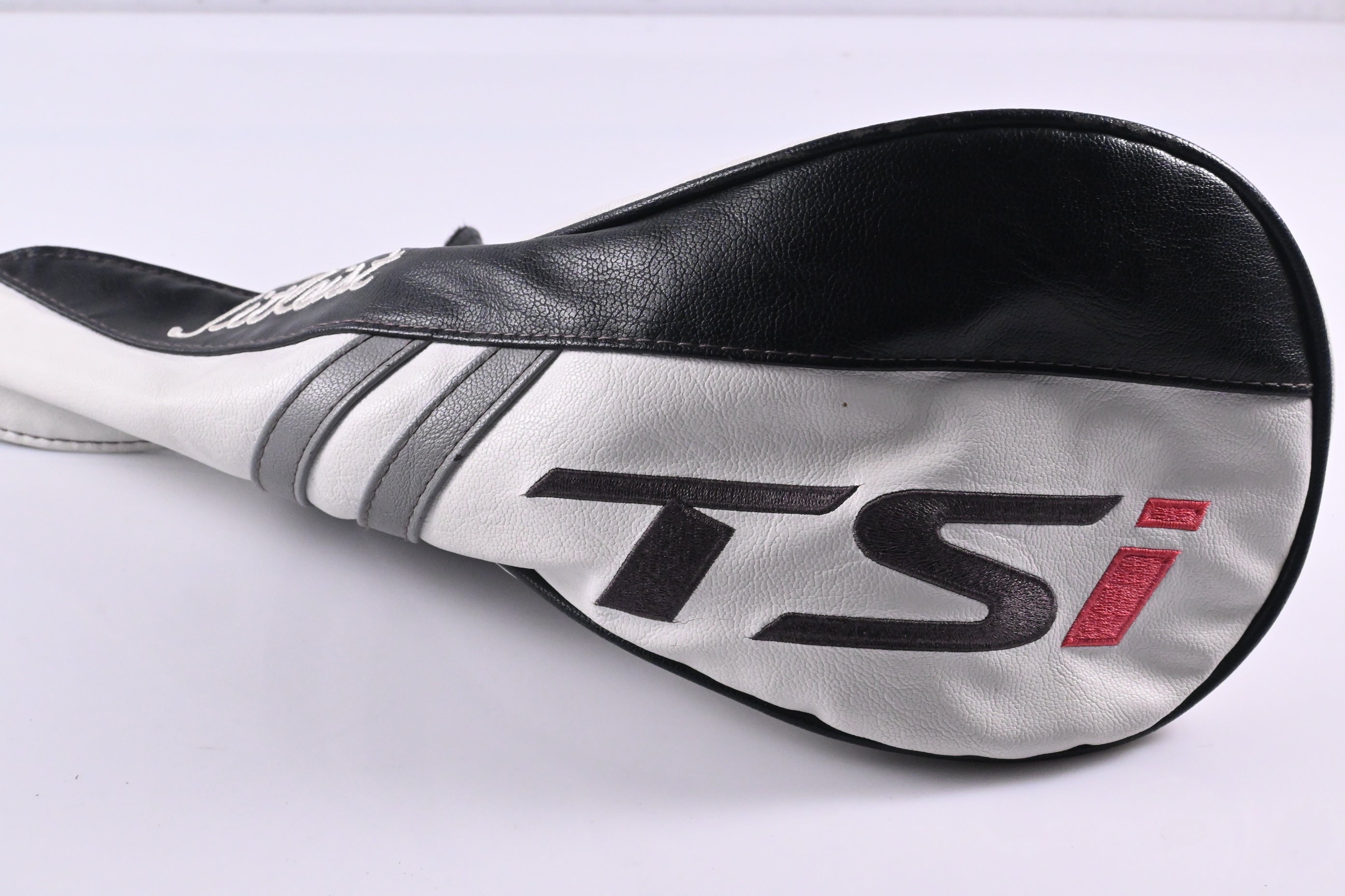 Titleist TSi1 Driver / 10 Degree / Regular Flex Aldila Ascent White 40 Shaft