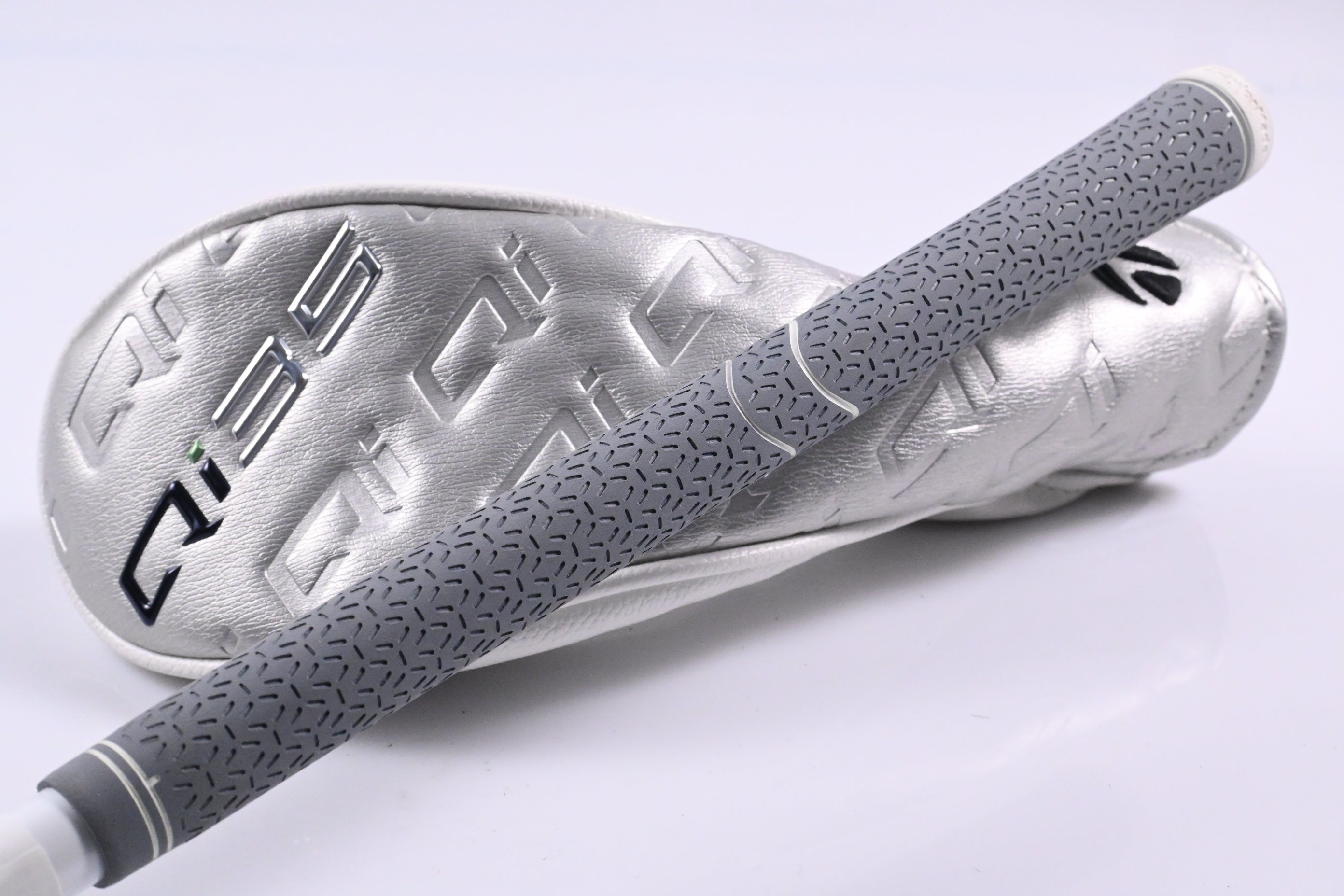 Ladies Taylormade Qi35 Max Lite #5 Hybrid / 27 Degree / Ladies Flex Speeder NX